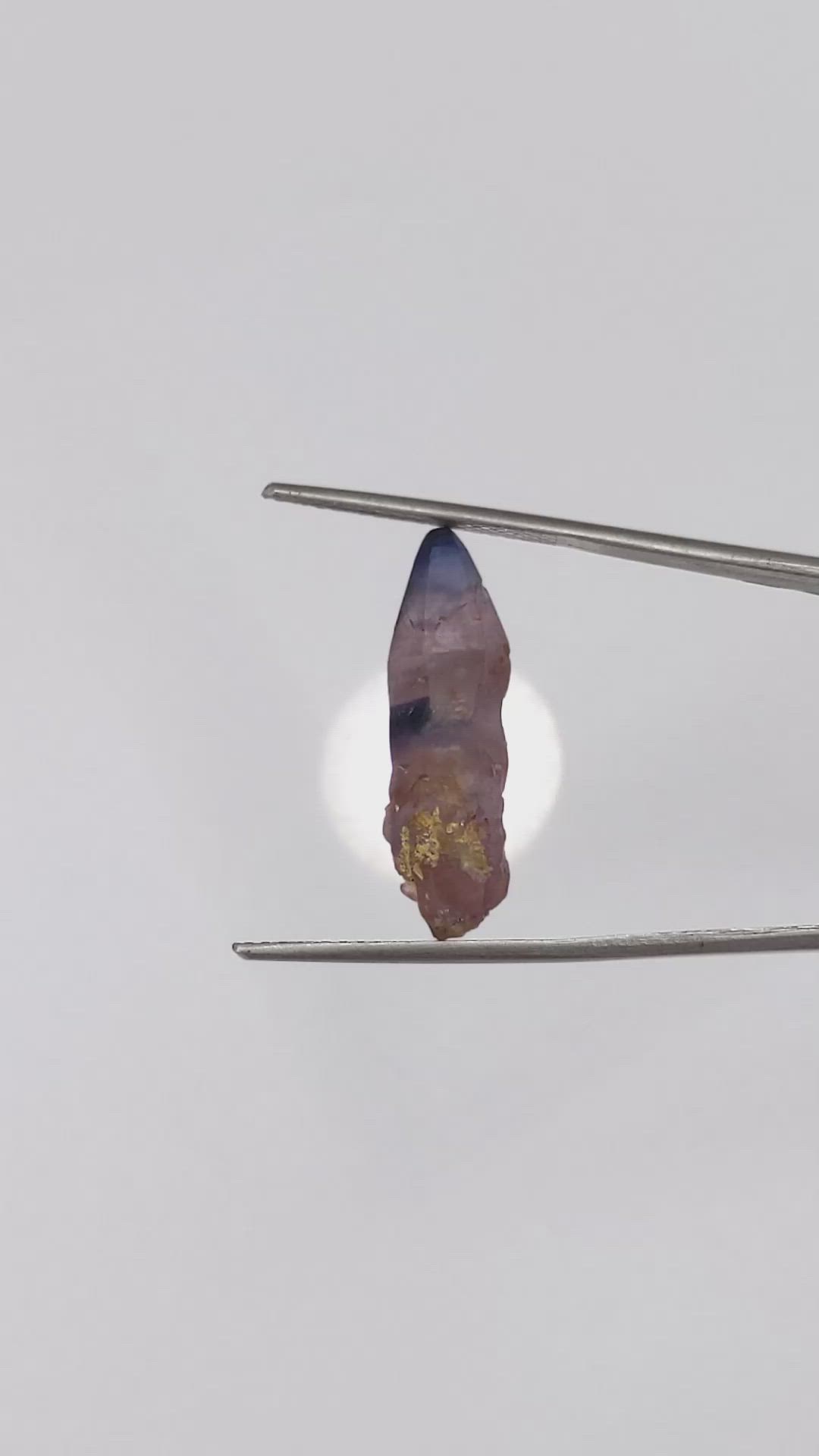 15.61 Ct. Bi Color / Parti Sapphire Crystal from Ceylon (Sri Lanka) Size Video