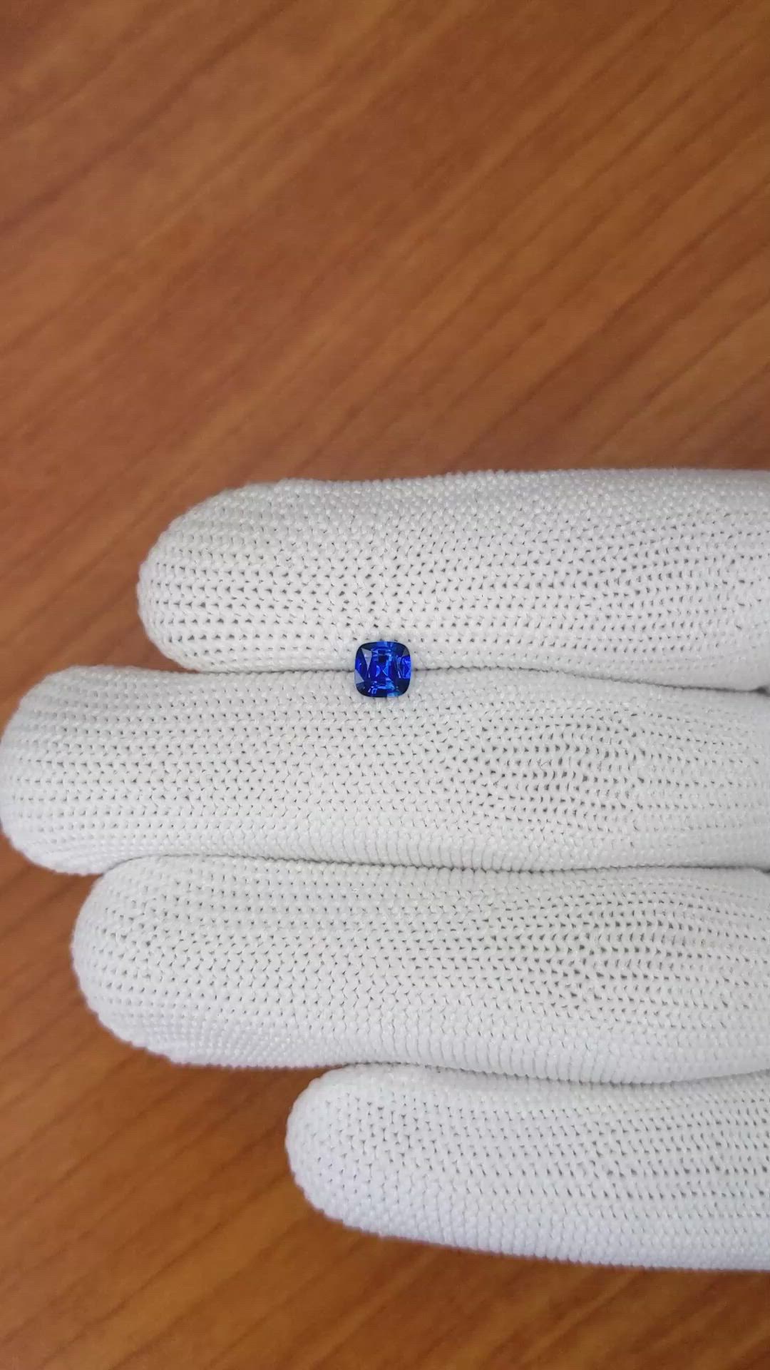 0.56 Ct. Blue Sapphire from Ceylon (Sri Lanka) Size Video