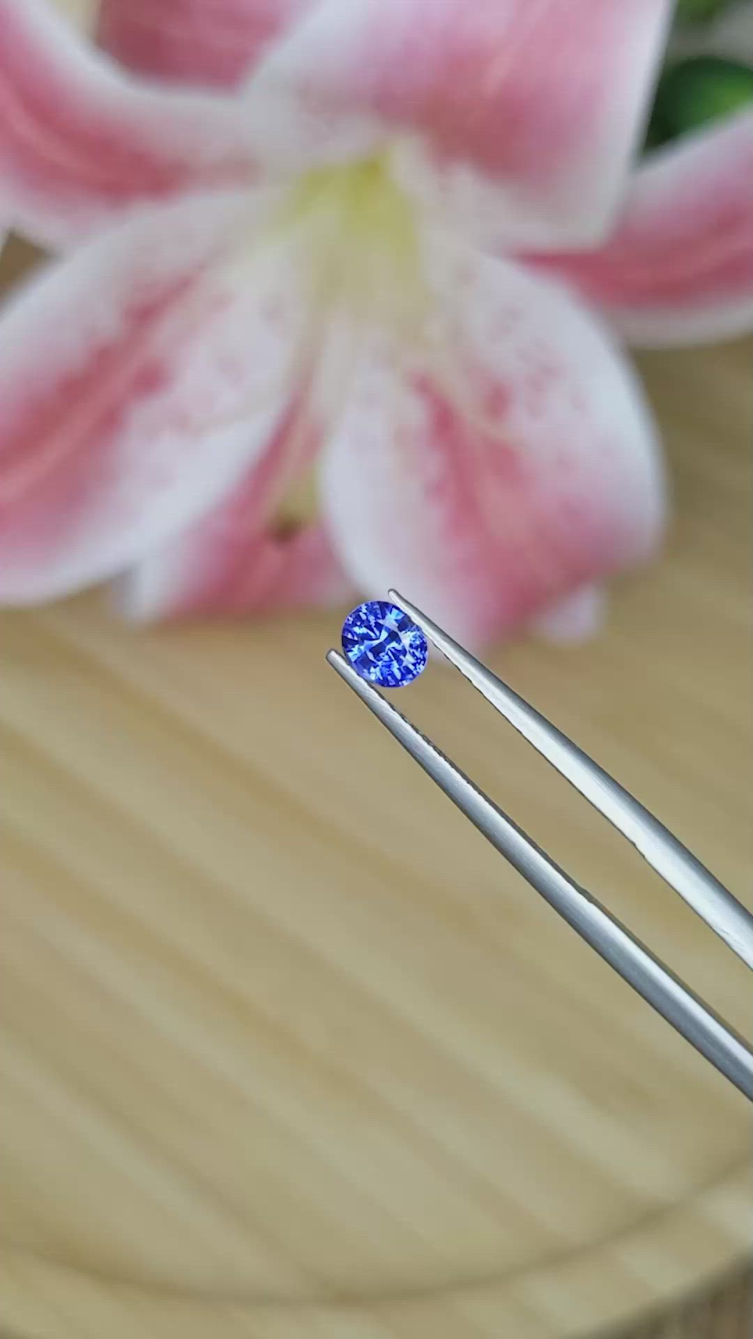 0.52 Ct. Blue Sapphire from Ceylon (Sri Lanka) Size Video