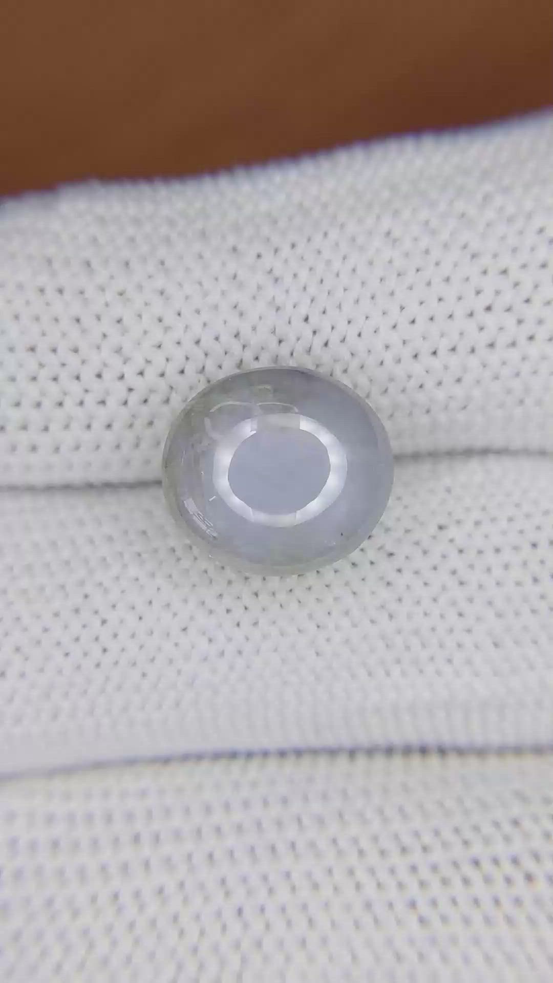 9.29 Ct. Bluish Grey Star Sapphire from Ceylon (Sri Lanka) Size Video