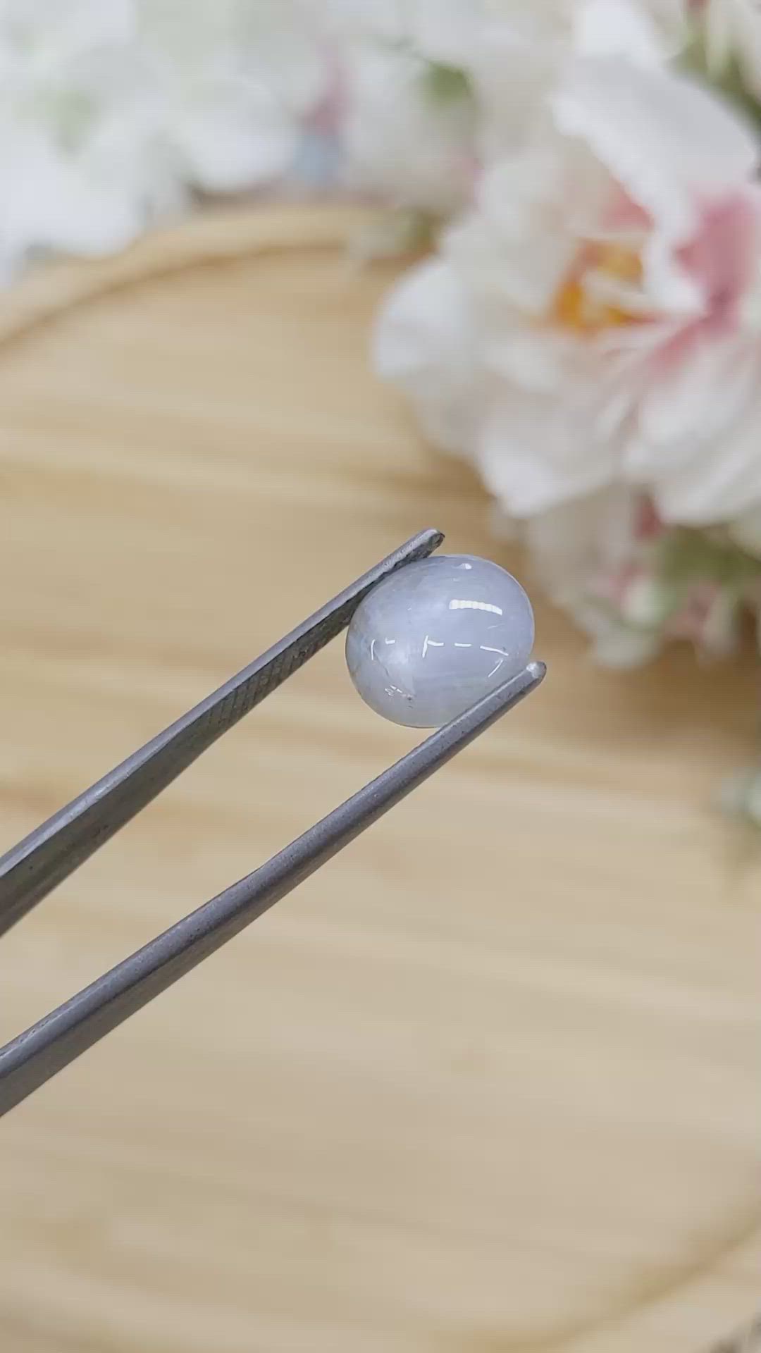 9.29 Ct. Bluish Grey Star Sapphire from Ceylon (Sri Lanka) Size Video