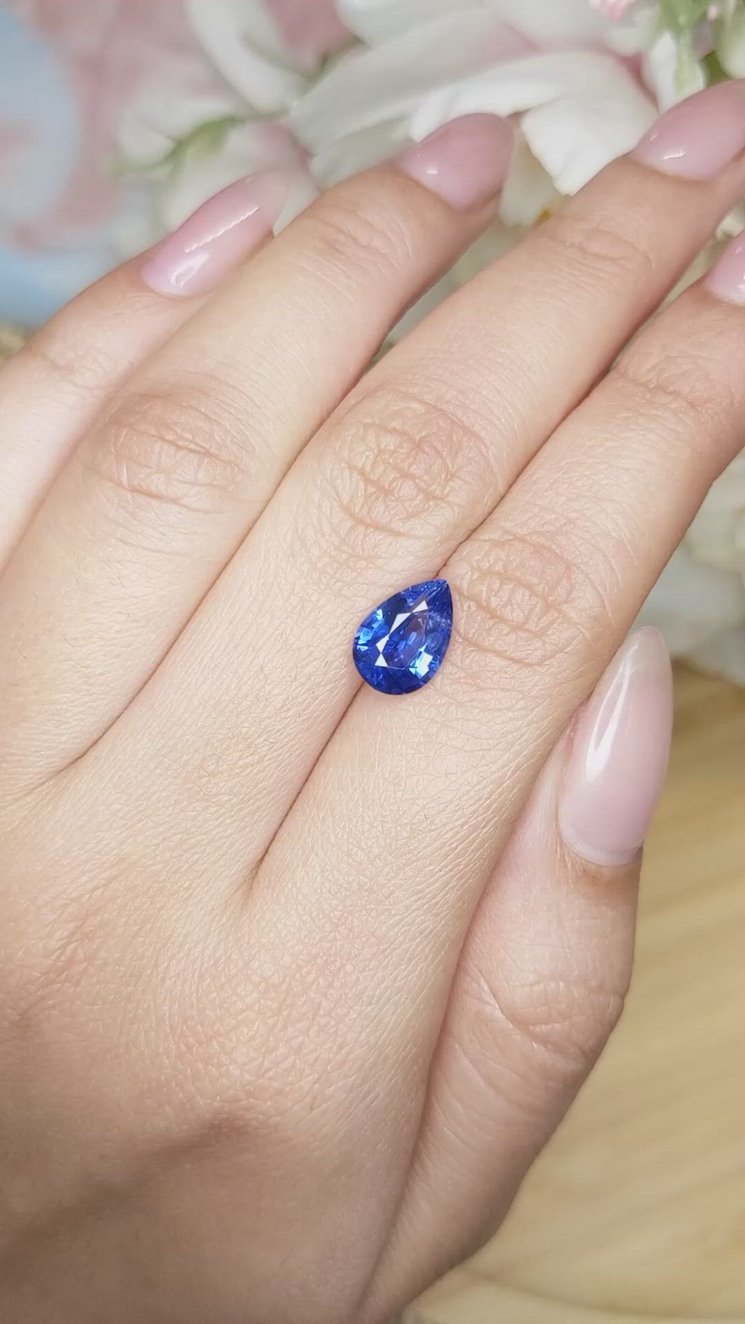 2.53 Ct. Blue Sapphire from Ceylon (Sri Lanka) Size Video