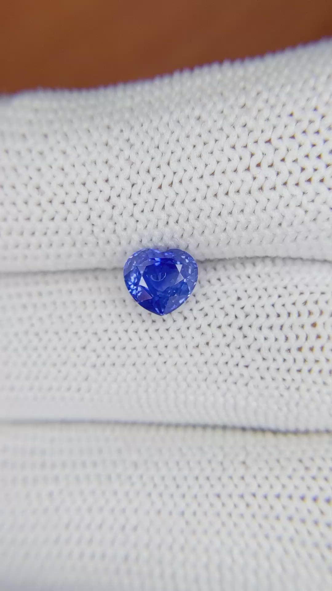 1.66 Ct. Blue Sapphire from Ceylon (Sri Lanka) Size Video