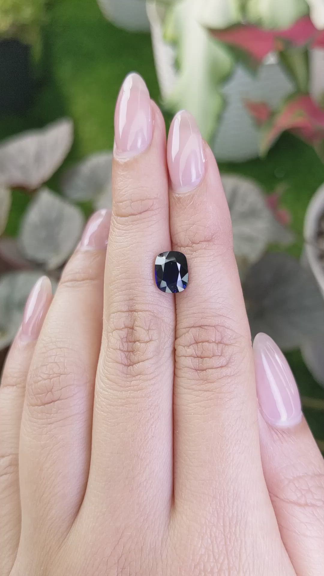 3.09 Ct. Blue Sapphire from Ceylon (Sri Lanka) Size Video