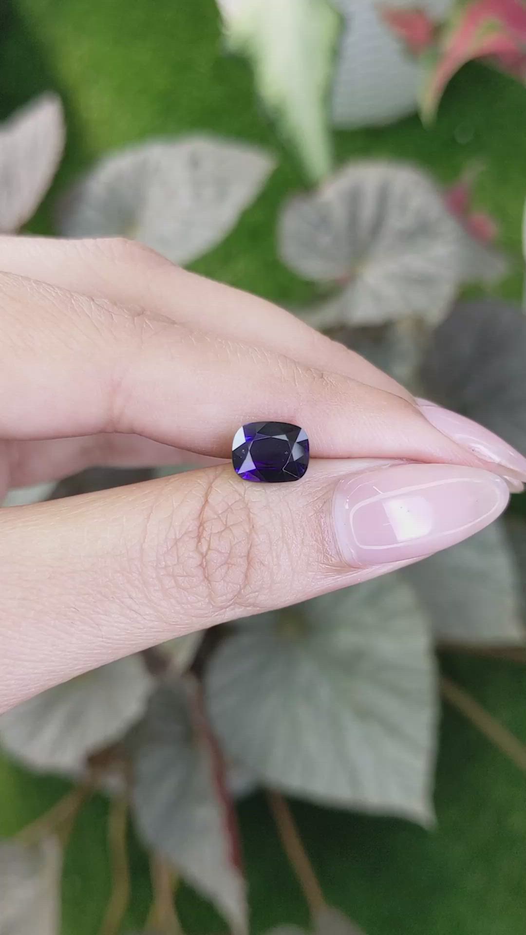 3.09 Ct. Blue Sapphire from Ceylon (Sri Lanka) Size Video