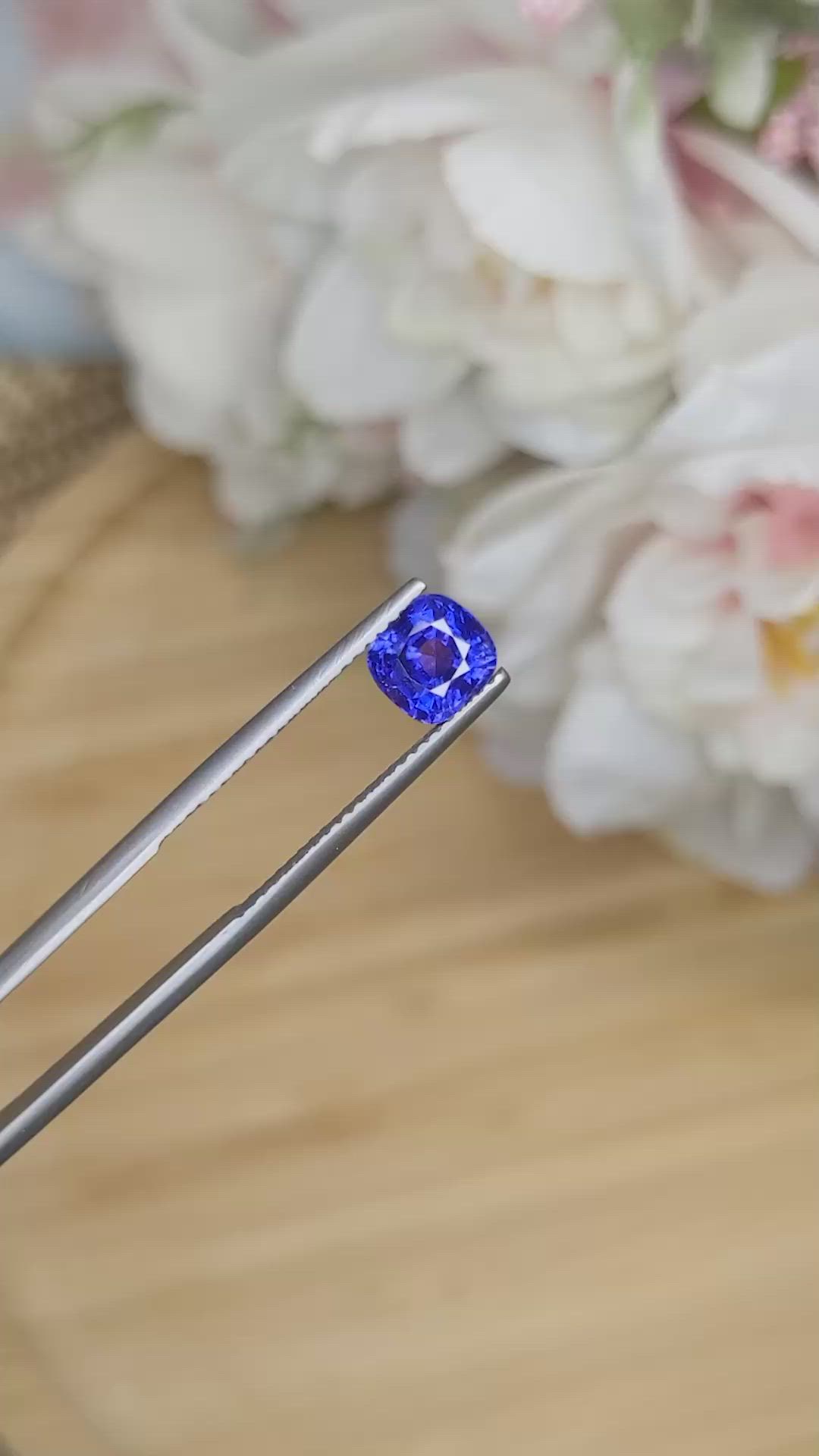 1.65 Ct. Blue Sapphire from Ceylon (Sri Lanka) Size Video