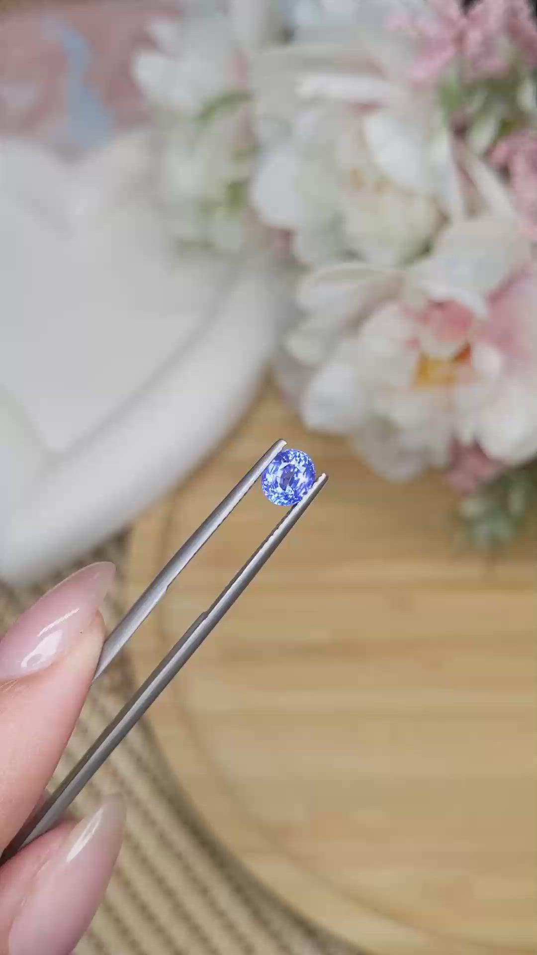 1.04 Ct. Violet Sapphire from Ceylon (Sri Lanka) Size Video