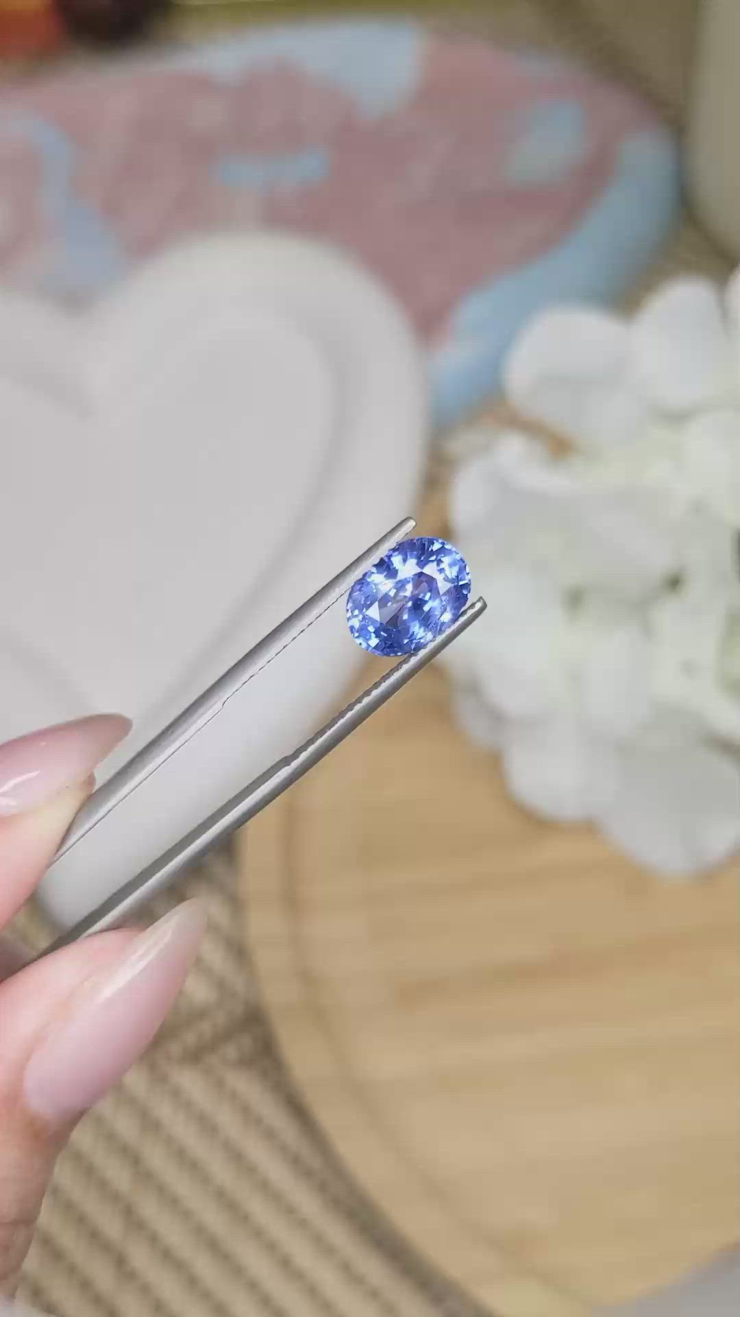3.65 Ct. Blue Sapphire from Ceylon (Sri Lanka) Size Video