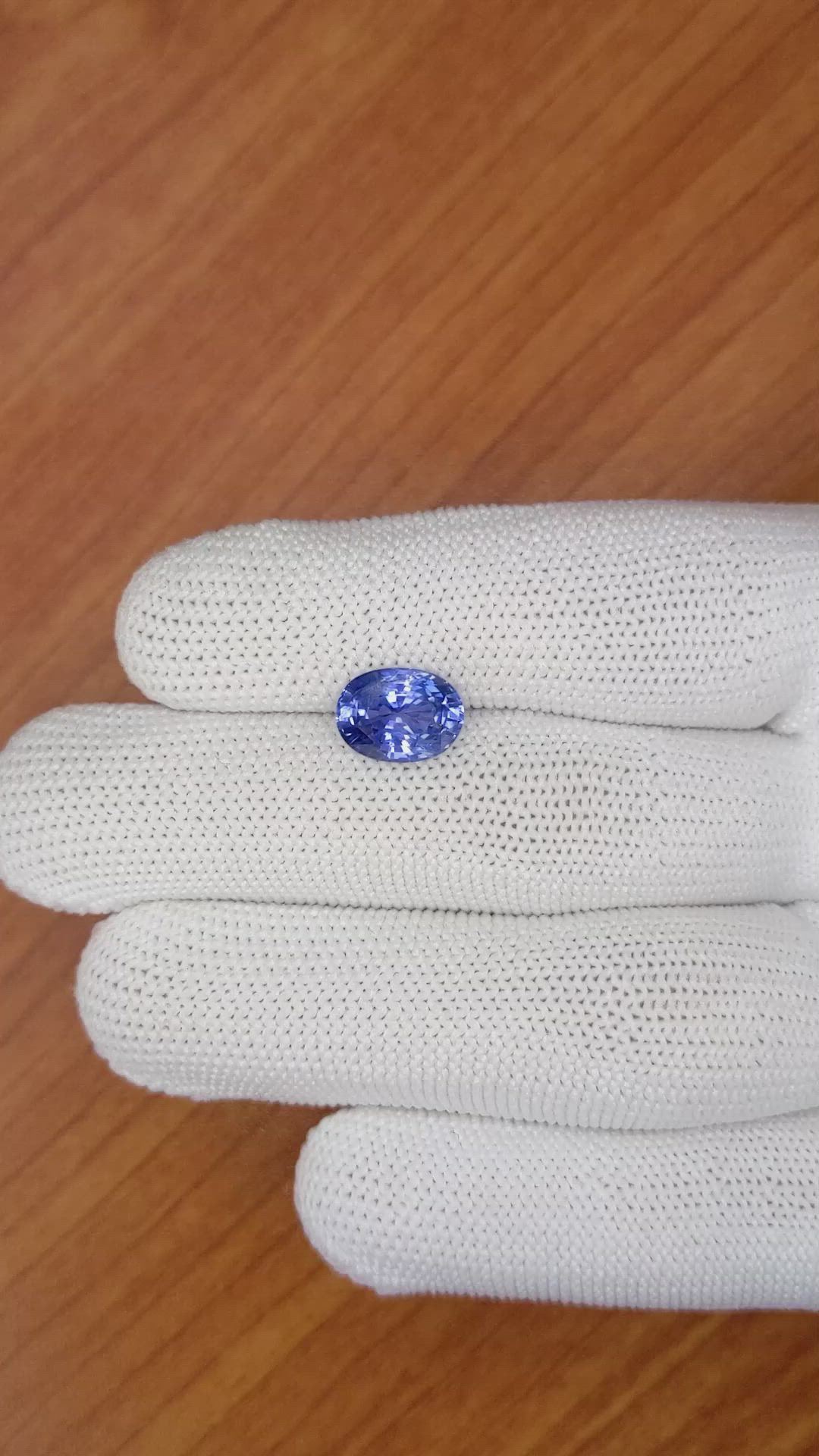 3.65 Ct. Blue Sapphire from Ceylon (Sri Lanka) Size Video