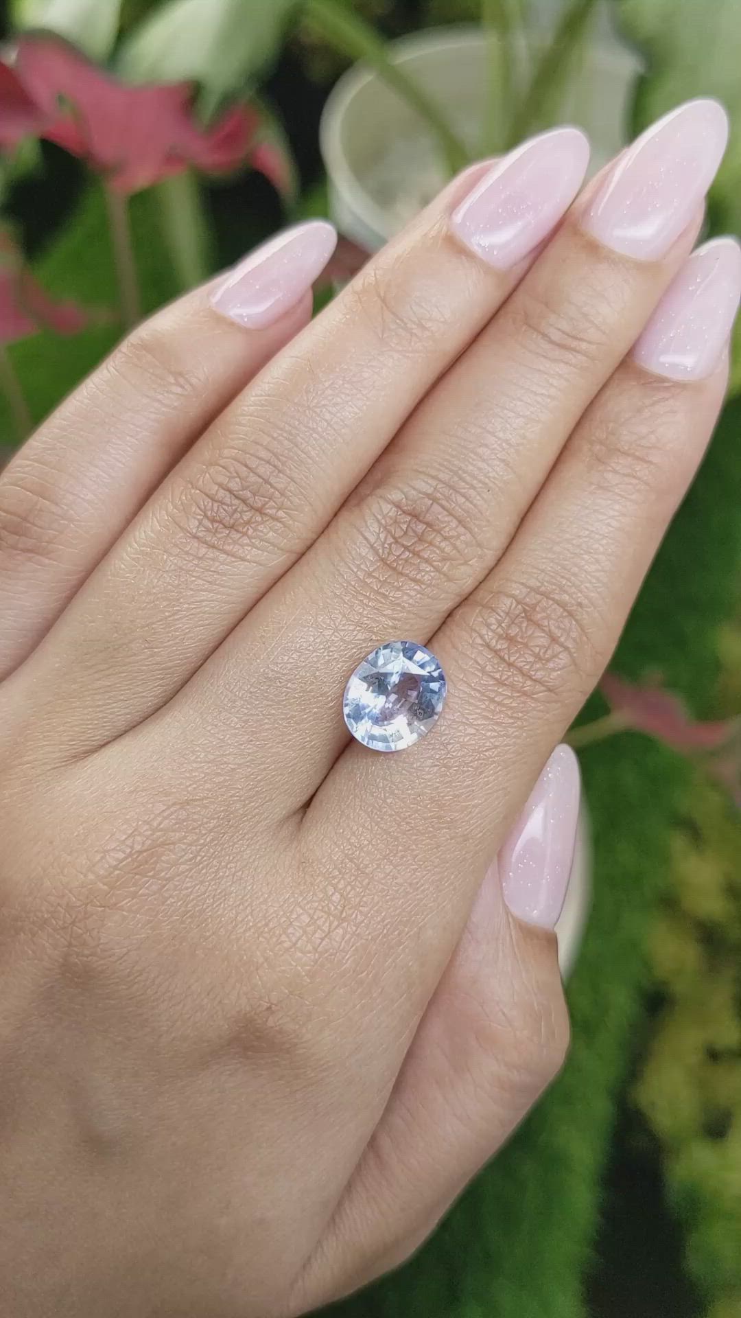 4.35 Ct. Blue Sapphire from Ceylon (Sri Lanka) Size Video