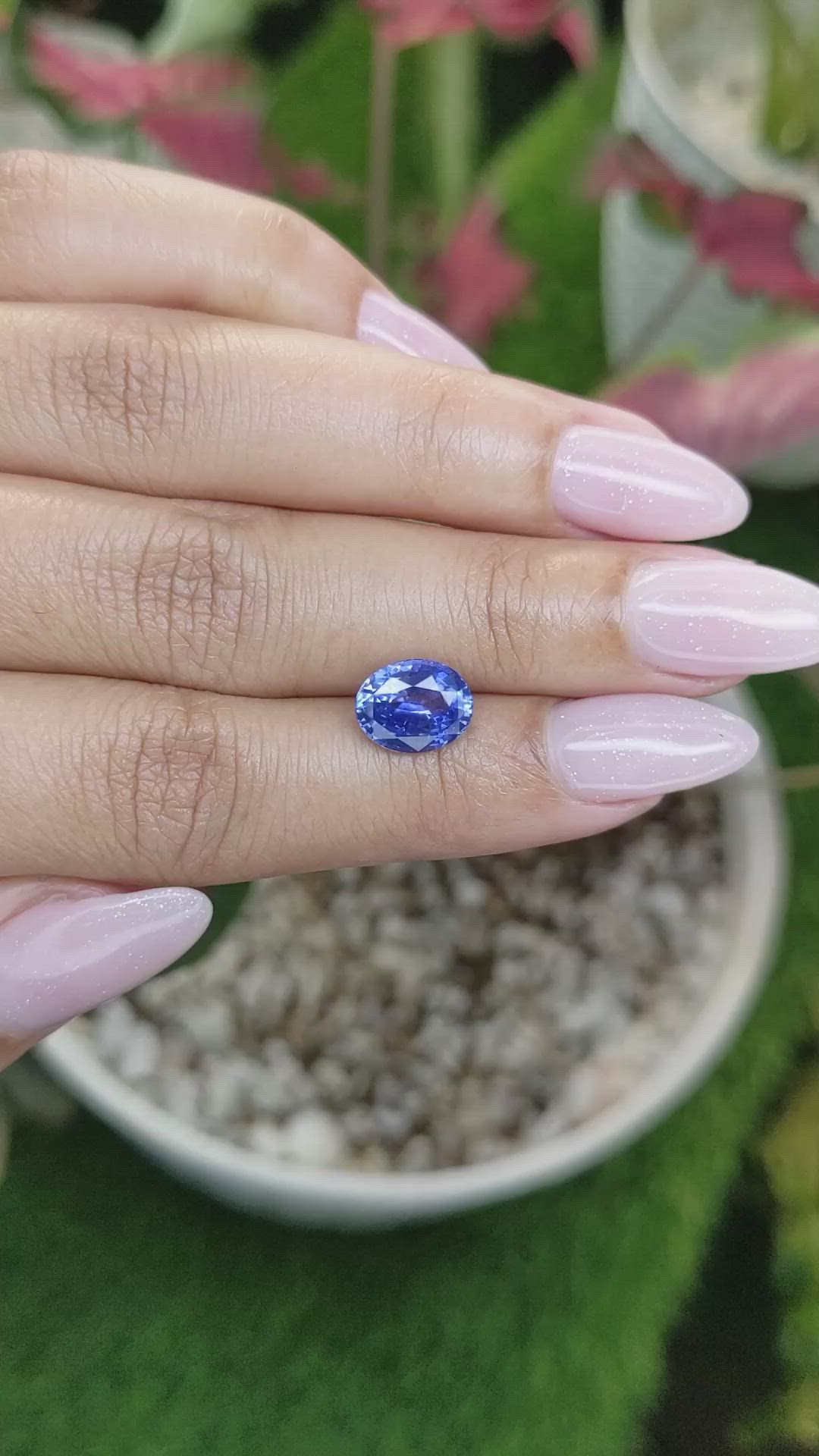 2.94 Ct. Blue Sapphire from Ceylon (Sri Lanka) Size Video