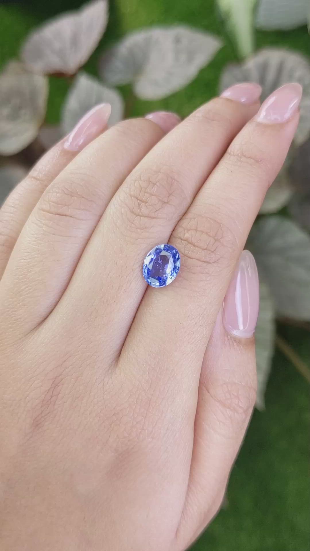 2.77 Ct. Blue Sapphire from Ceylon (Sri Lanka) Size Video