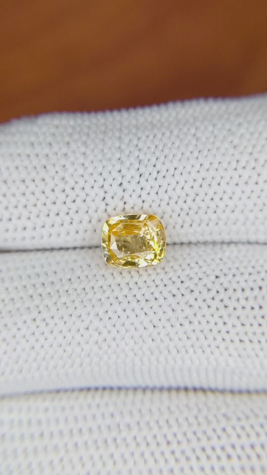 1.60 Ct. Yellowish Orange Sapphire from Ceylon (Sri Lanka) Size Video