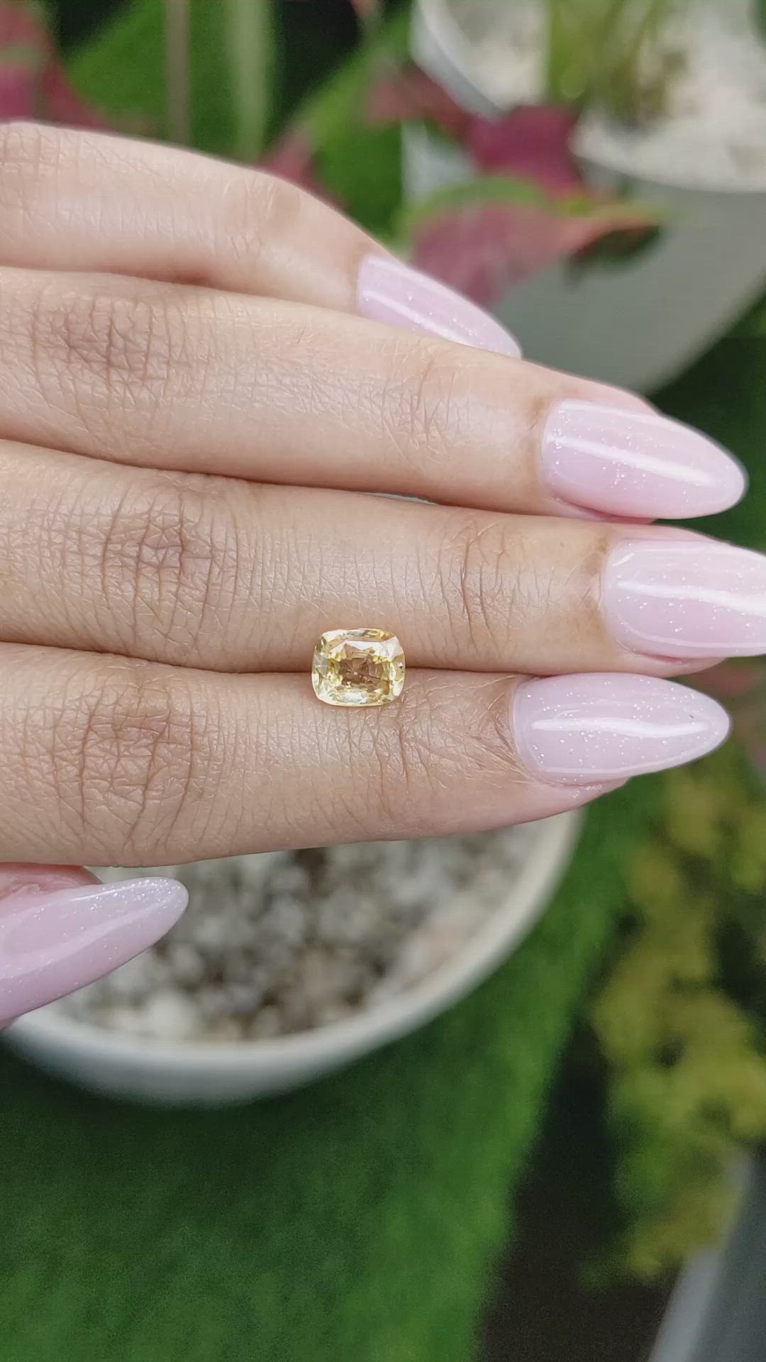 1.60 Ct. Yellowish Orange Sapphire from Ceylon (Sri Lanka) Size Video