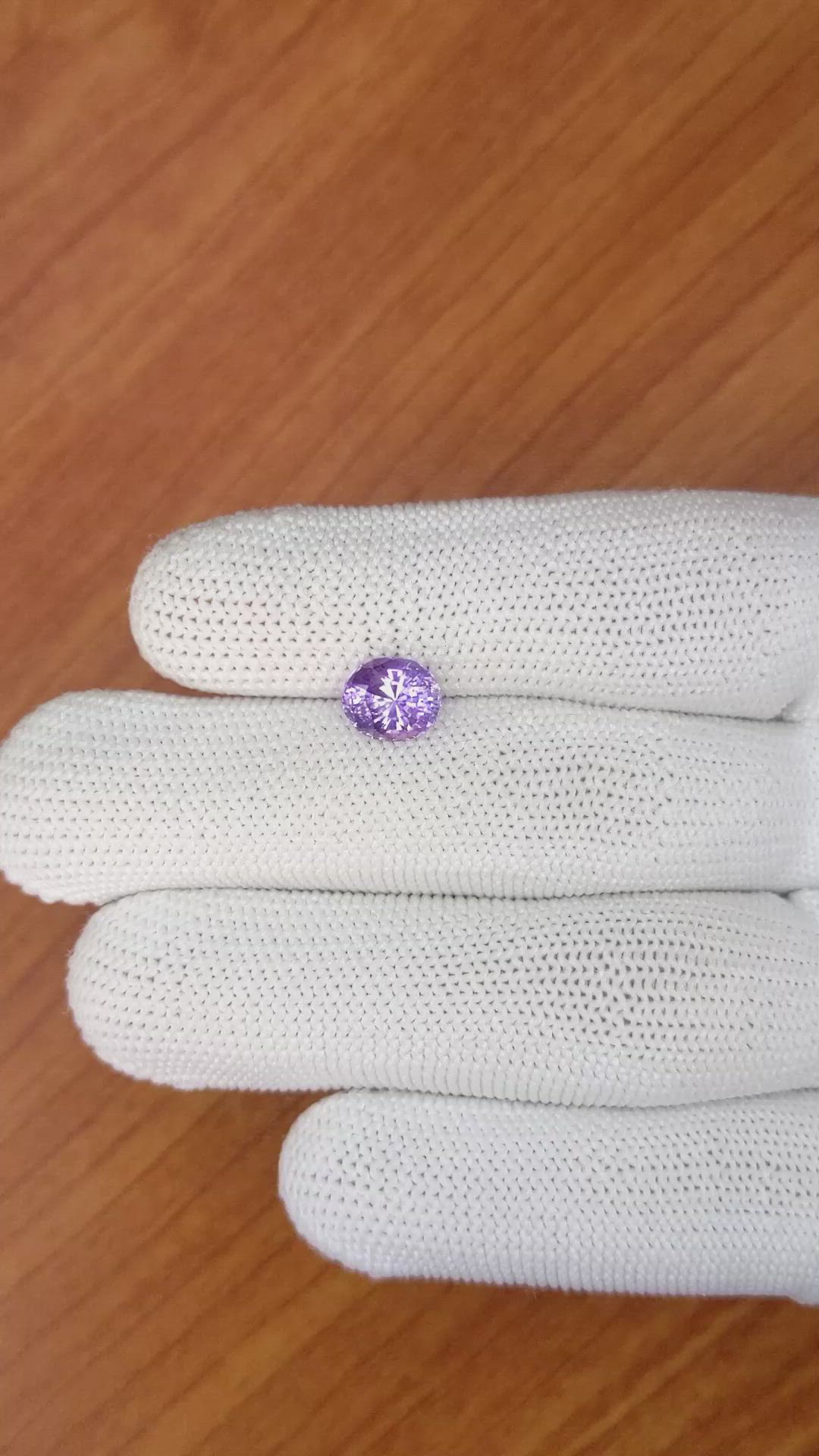 2.23 Ct. Purple Sapphire from Ceylon (Sri Lanka) Size Video