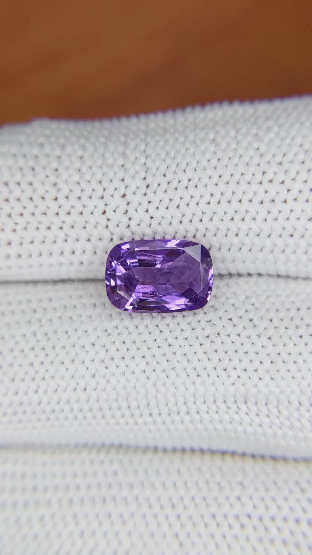 2.98 Ct. Purple Sapphire from Ceylon (Sri Lanka) Size Video