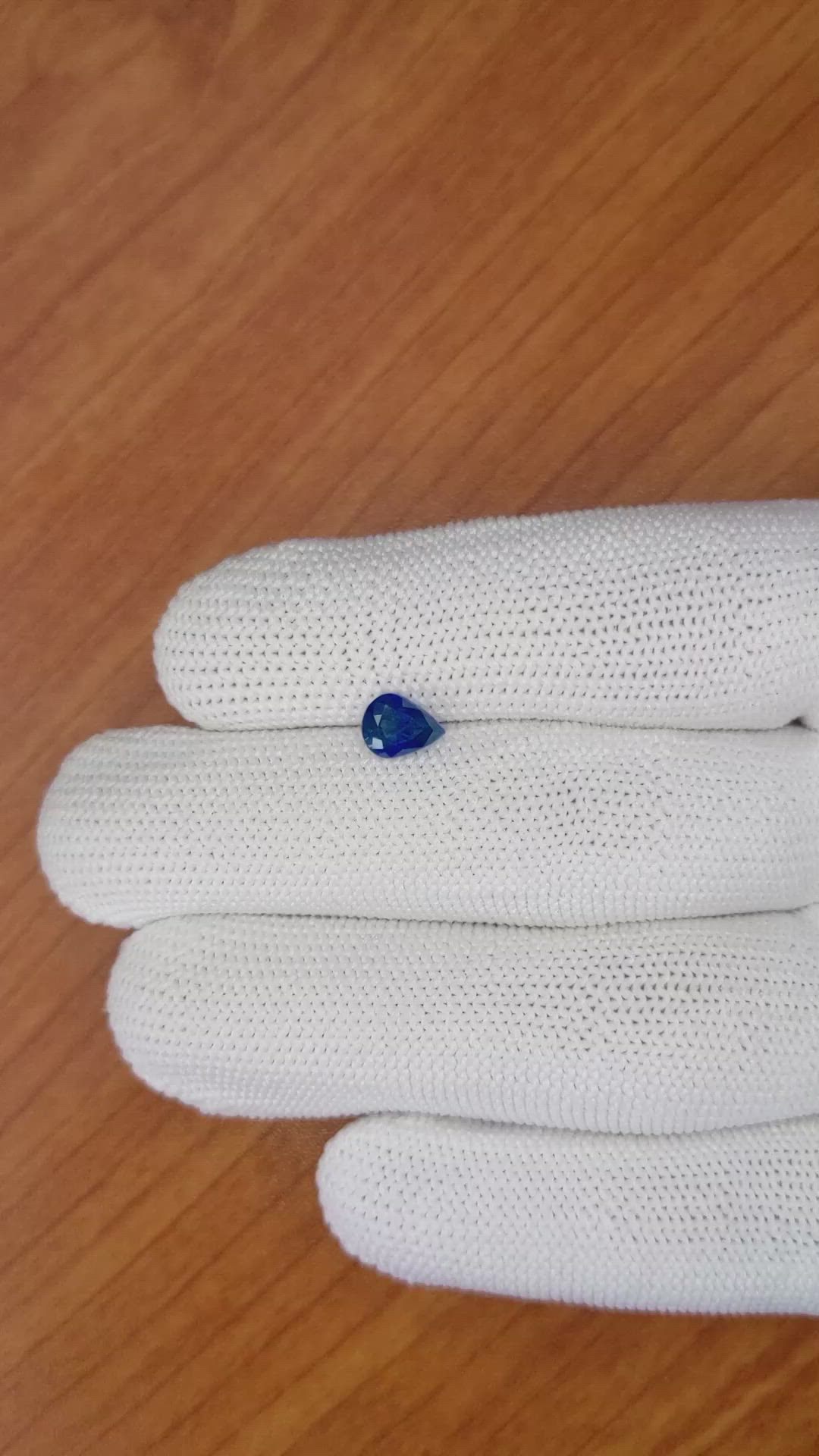 1.25 Ct. Blue Sapphire from Ceylon (Sri Lanka) Size Video