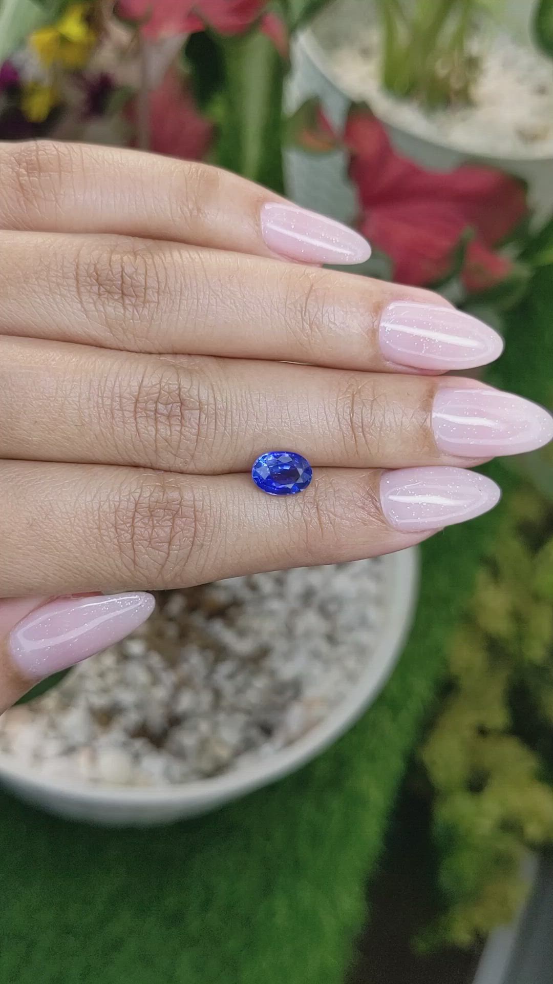 1.75 Ct. Blue Sapphire from Ceylon (Sri Lanka) Size Video