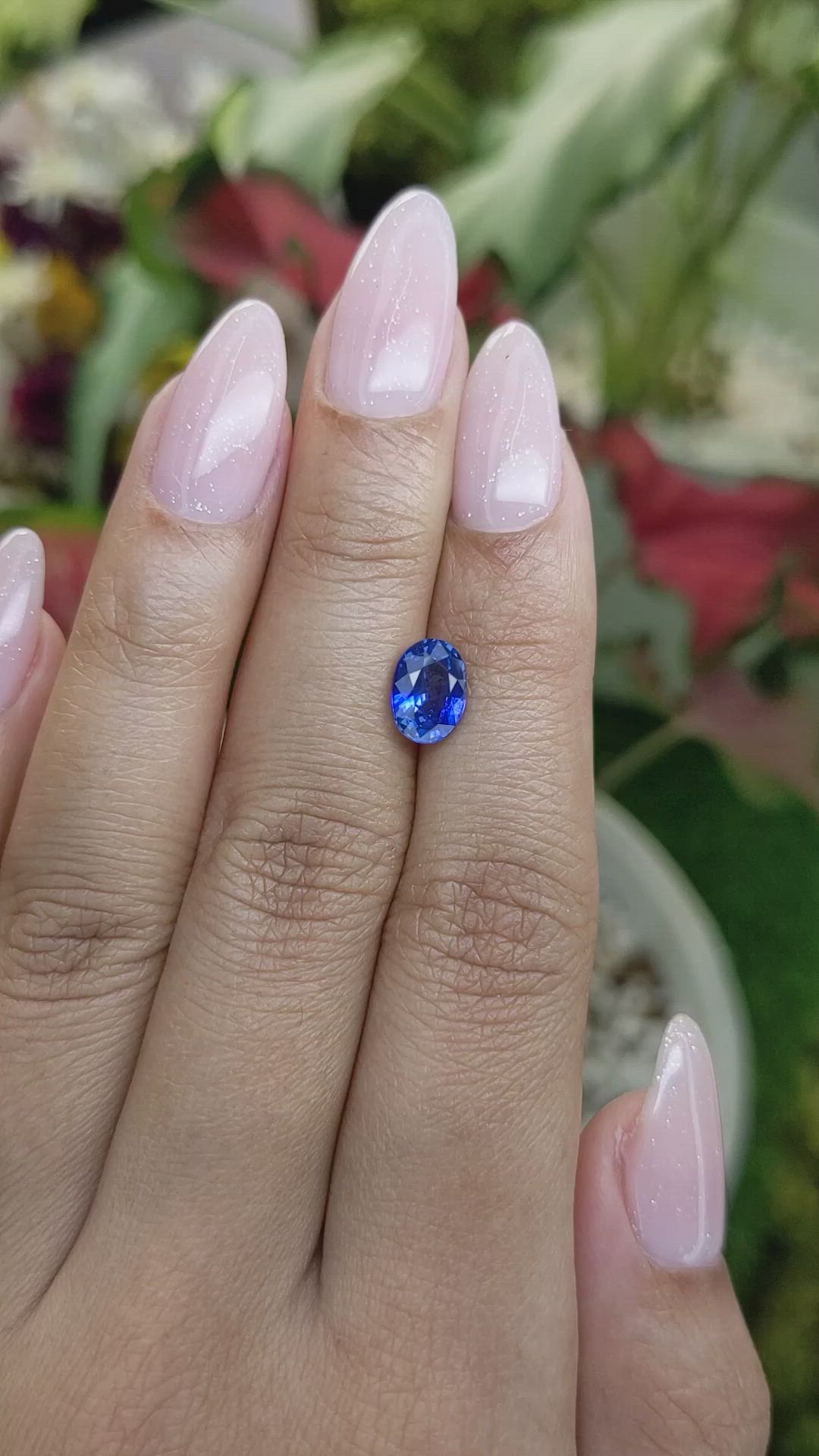 1.75 Ct. Blue Sapphire from Ceylon (Sri Lanka) Size Video