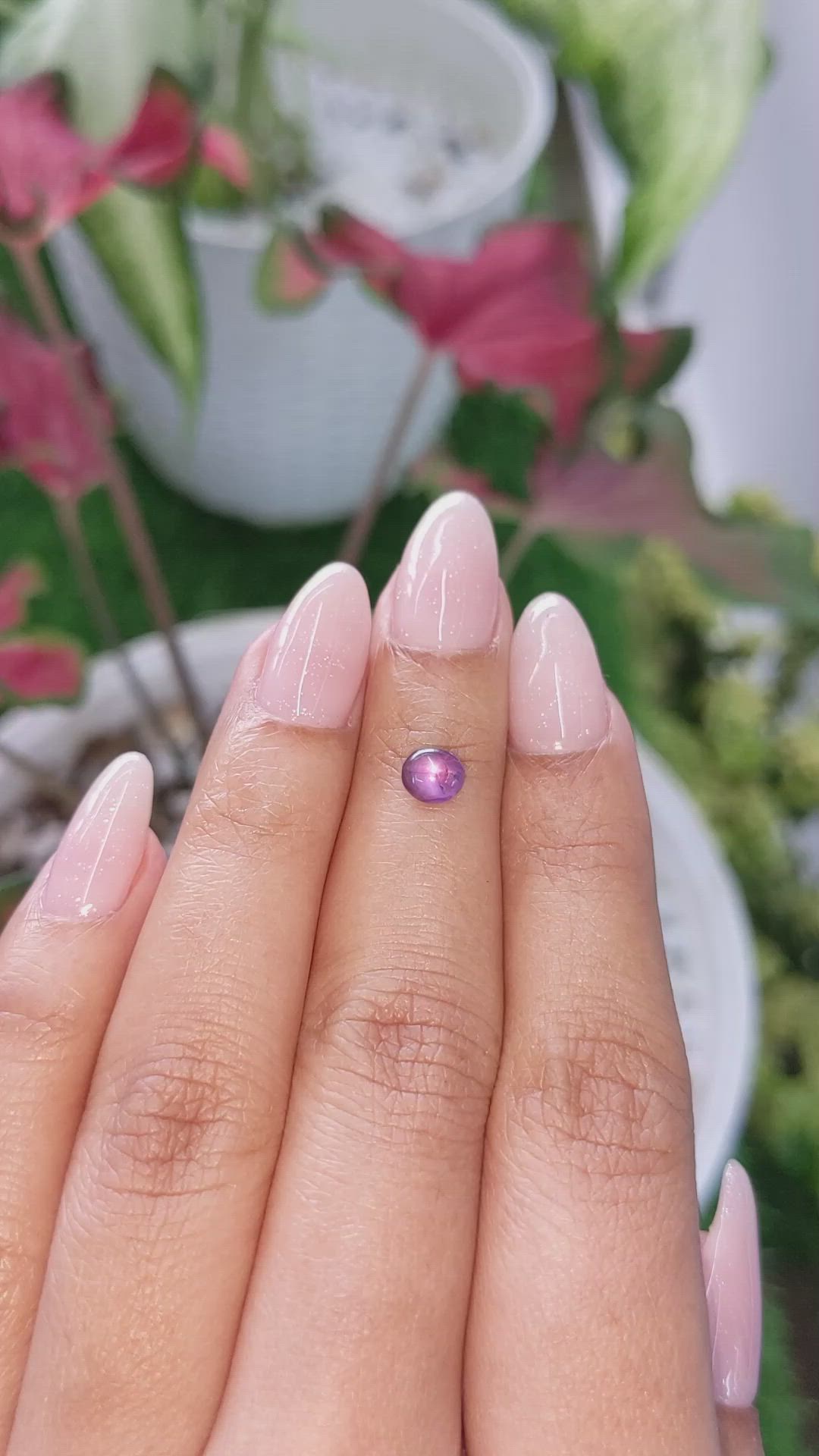 0.81 Ct. Pinkish Purple Star Sapphire from Ceylon (Sri Lanka) Size Video
