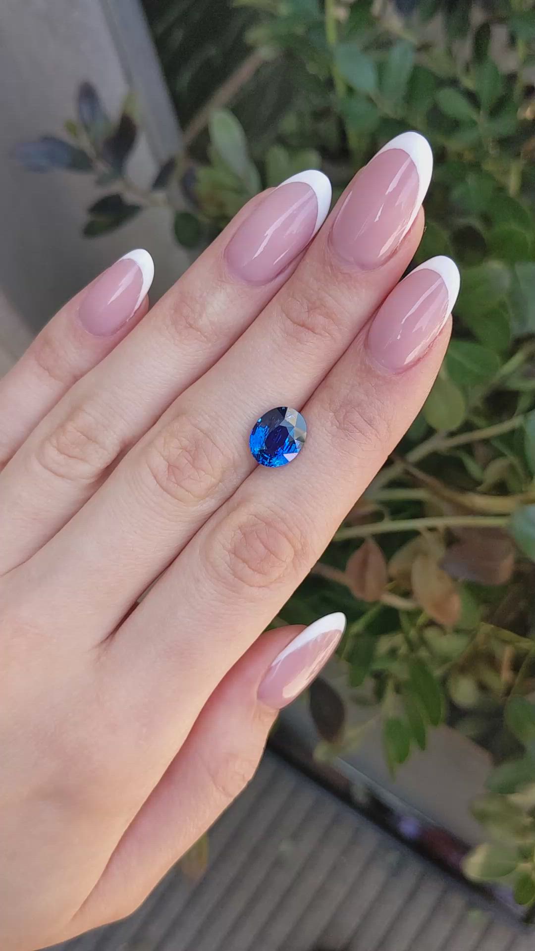 4.55 Ct. Blue Sapphire from Ceylon (Sri Lanka) Size Video