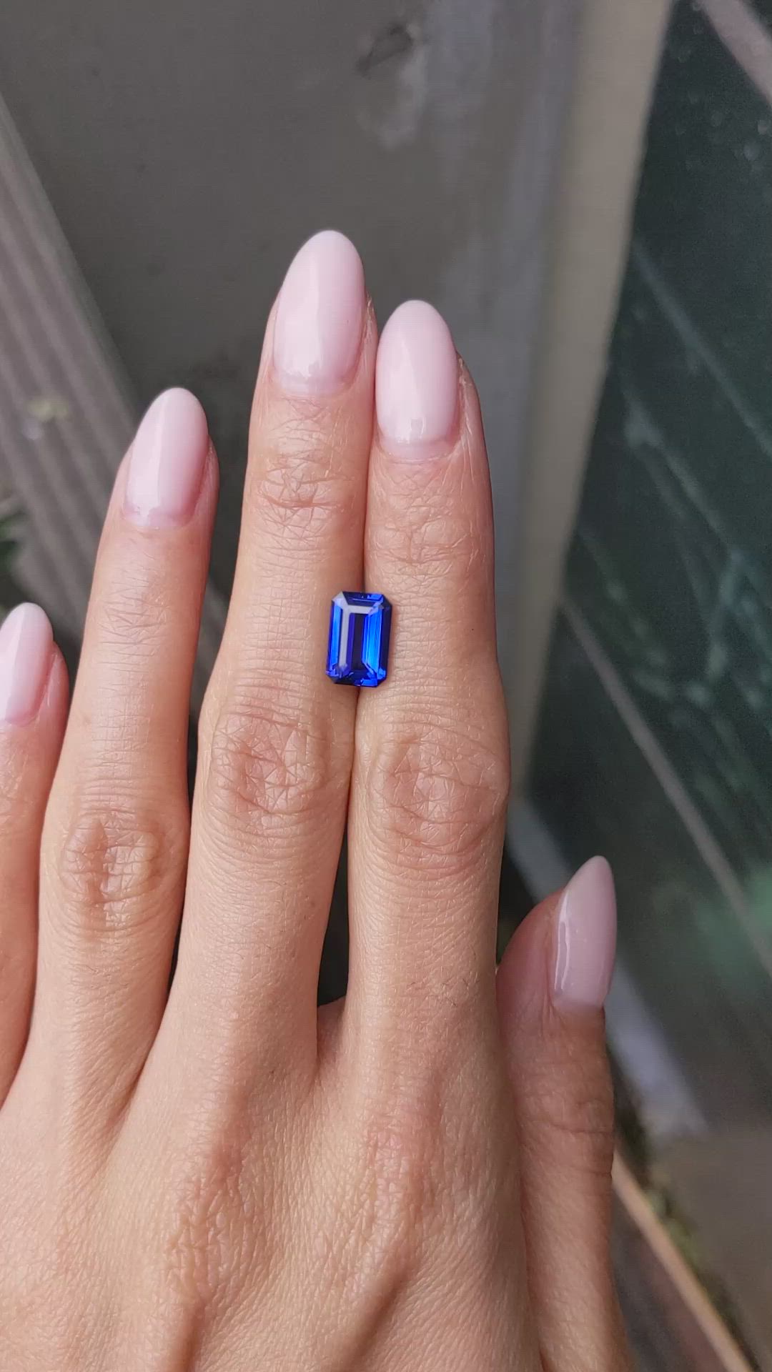 3.04 Ct. Blue Sapphire from Ceylon (Sri Lanka) Size Video