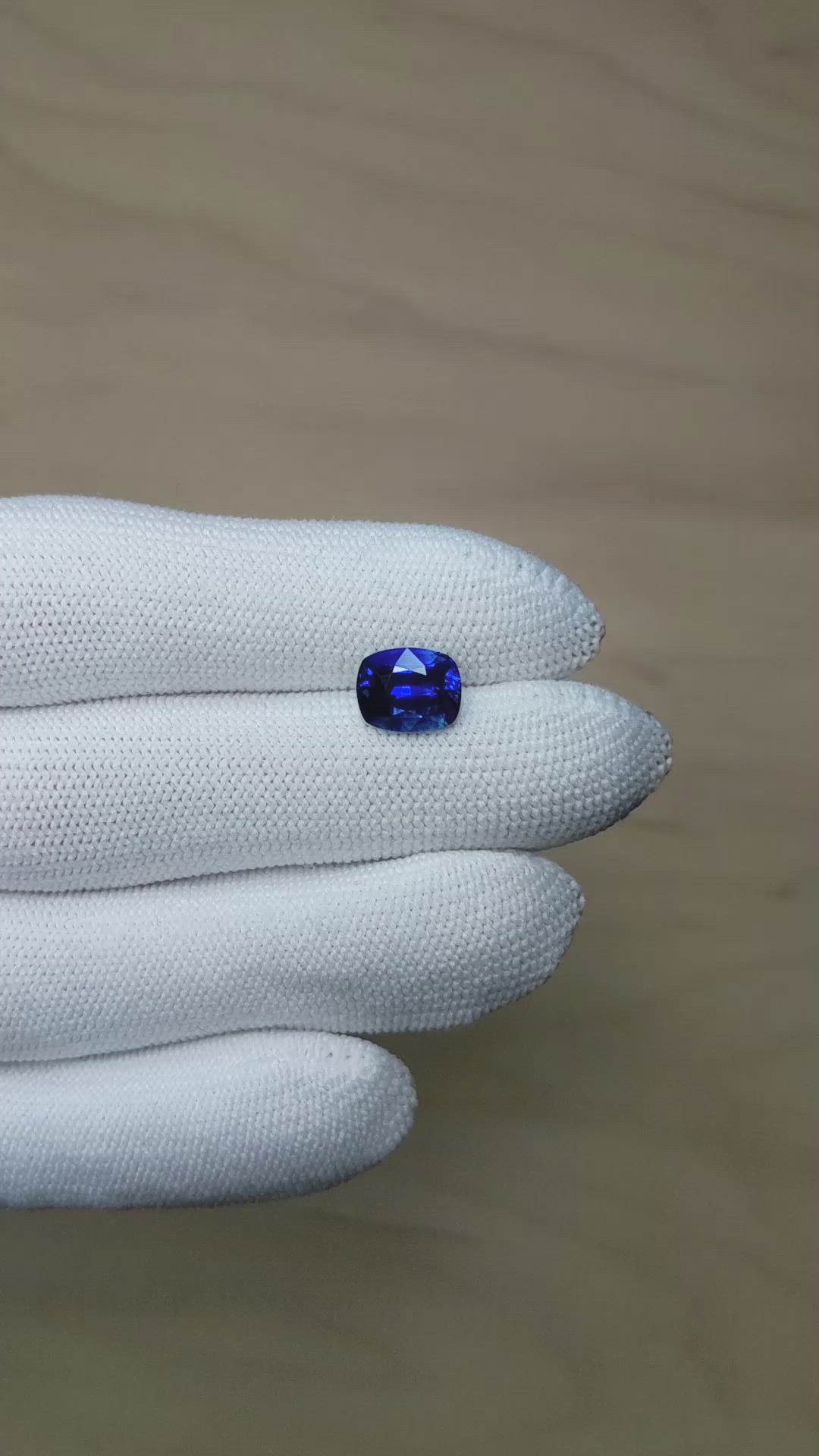 3.00 Ct. Blue Sapphire from Ceylon (Sri Lanka) Size Video