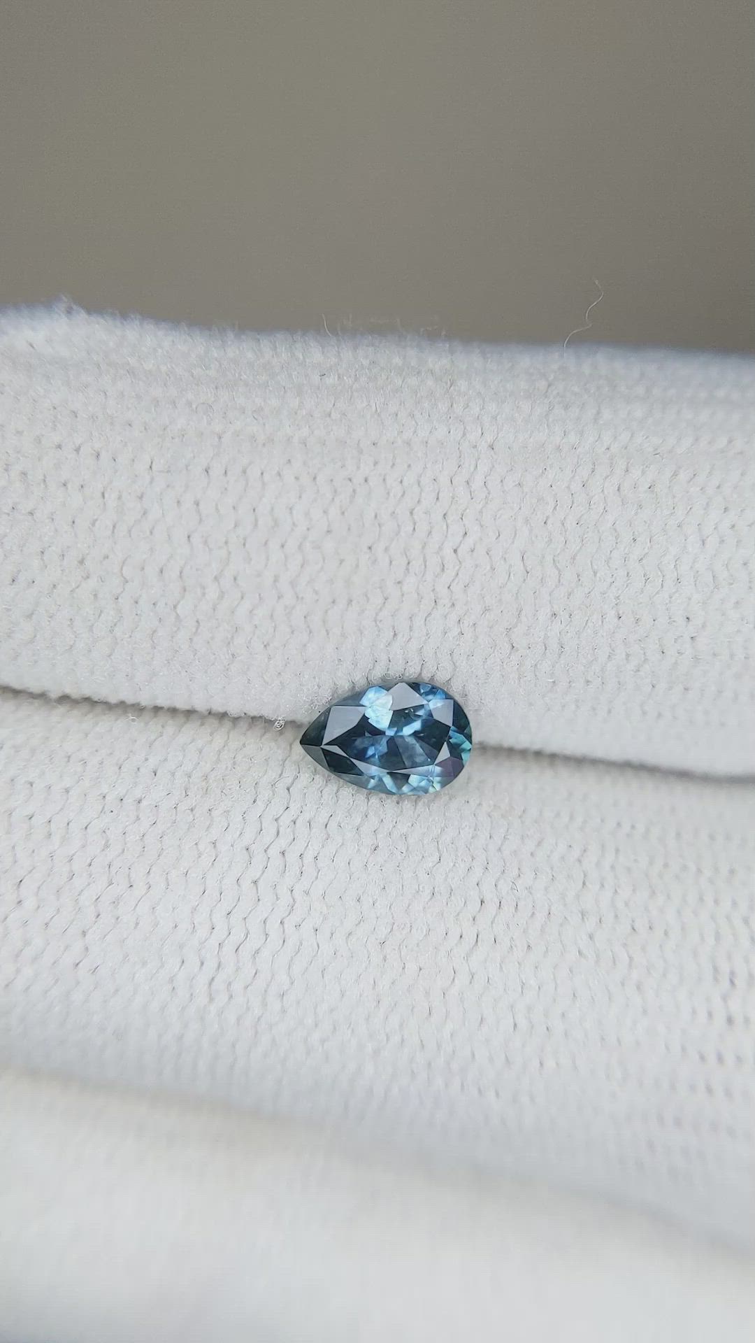 0.53 Ct. Greyish Blue Sapphire from Montana Size Video