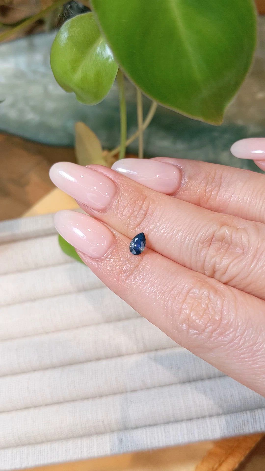 0.50 Ct. Blue Sapphire from Montana Size Video