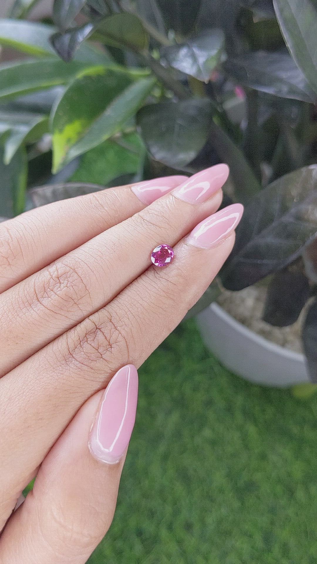 0.70 Ct. Purplish Pink Sapphire from Ceylon (Sri Lanka) Size Video