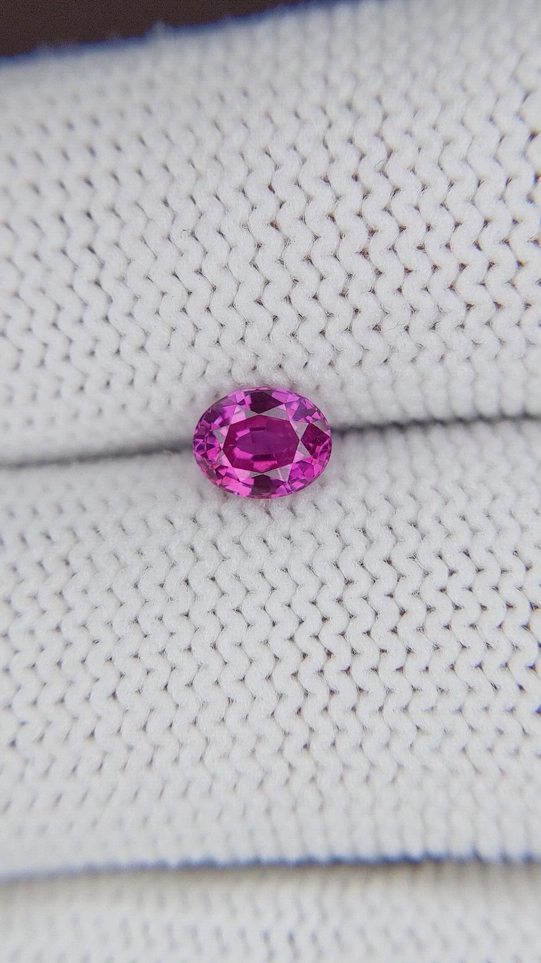 0.70 Ct. Purplish Pink Sapphire from Ceylon (Sri Lanka) Size Video