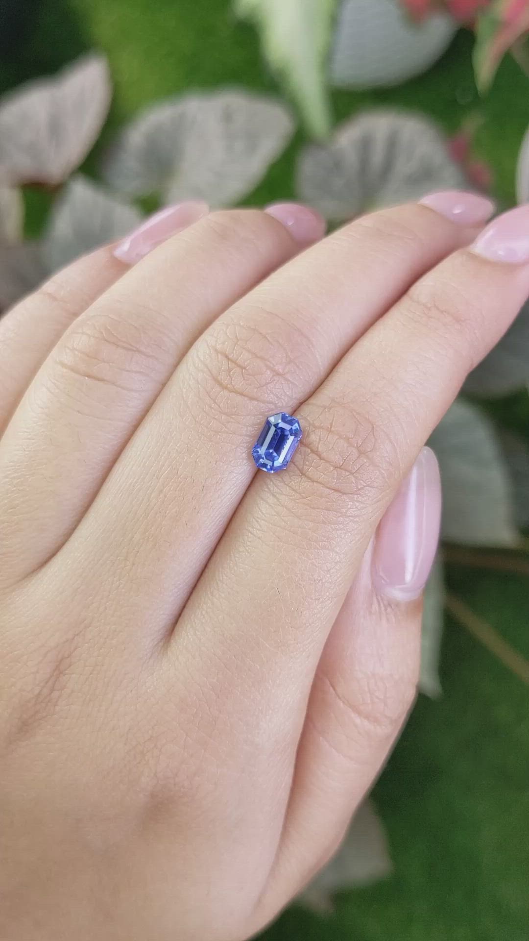 1.30 Ct. Blue Sapphire from Ceylon (Sri Lanka) Size Video