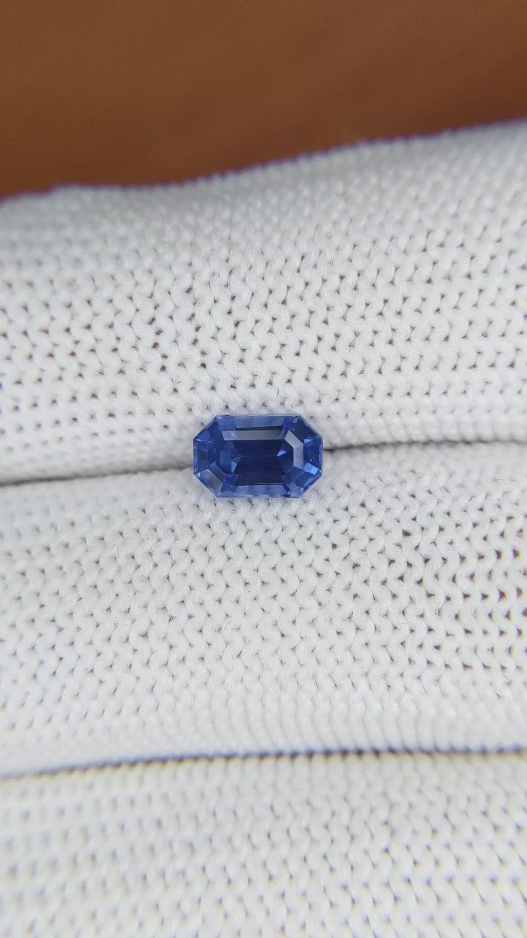 1.30 Ct. Blue Sapphire from Ceylon (Sri Lanka) Size Video