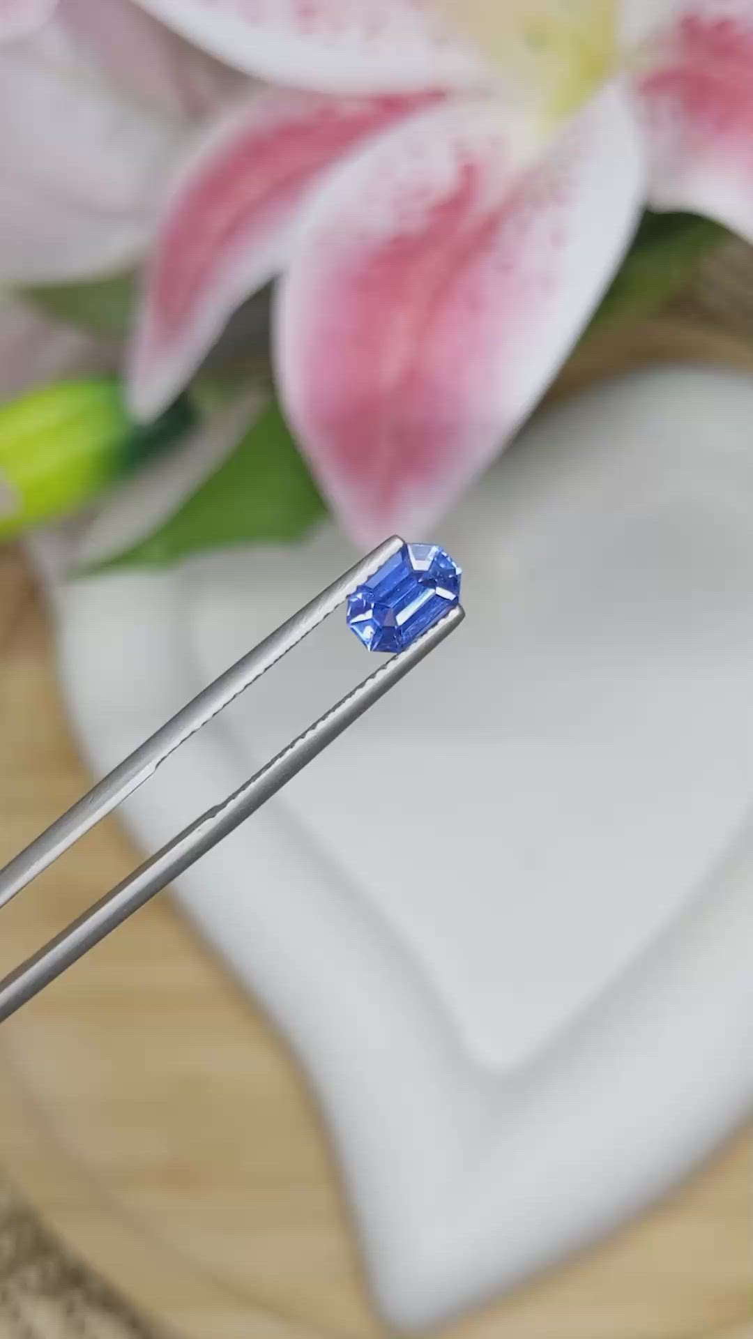1.30 Ct. Blue Sapphire from Ceylon (Sri Lanka) Size Video