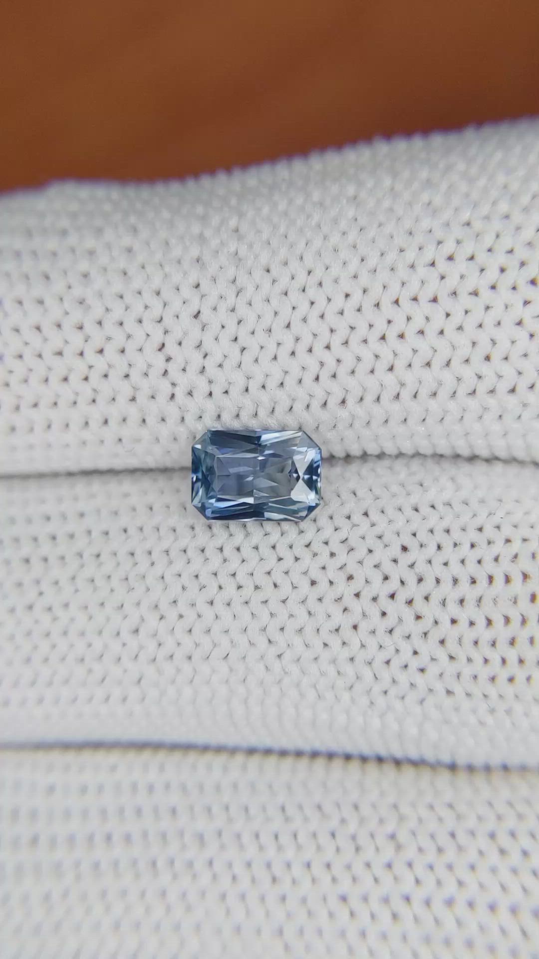 1.15 Ct. Blue Sapphire from Ceylon (Sri Lanka) Size Video