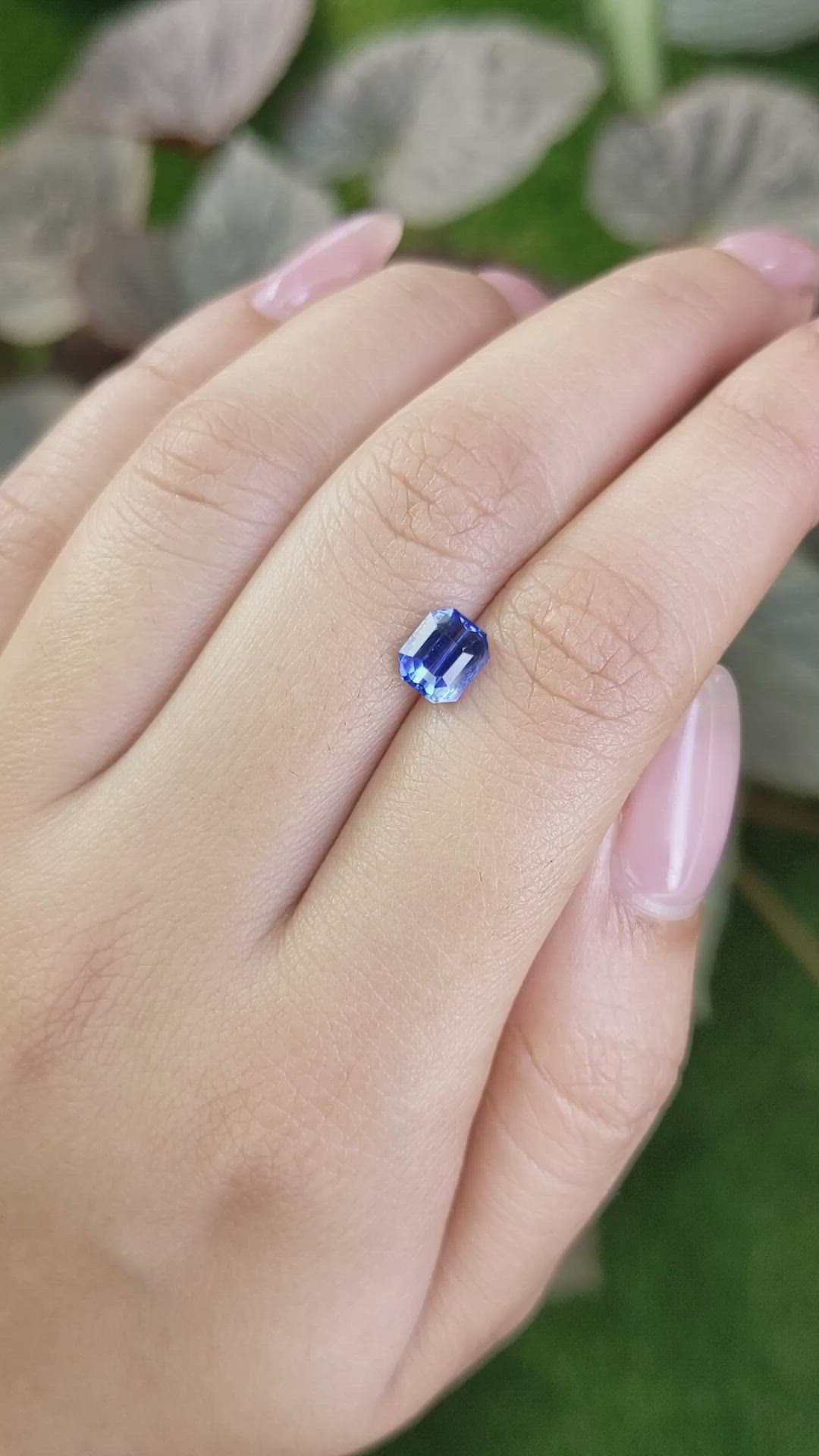 1.58 Ct. Blue Sapphire from Ceylon (Sri Lanka) Size Video