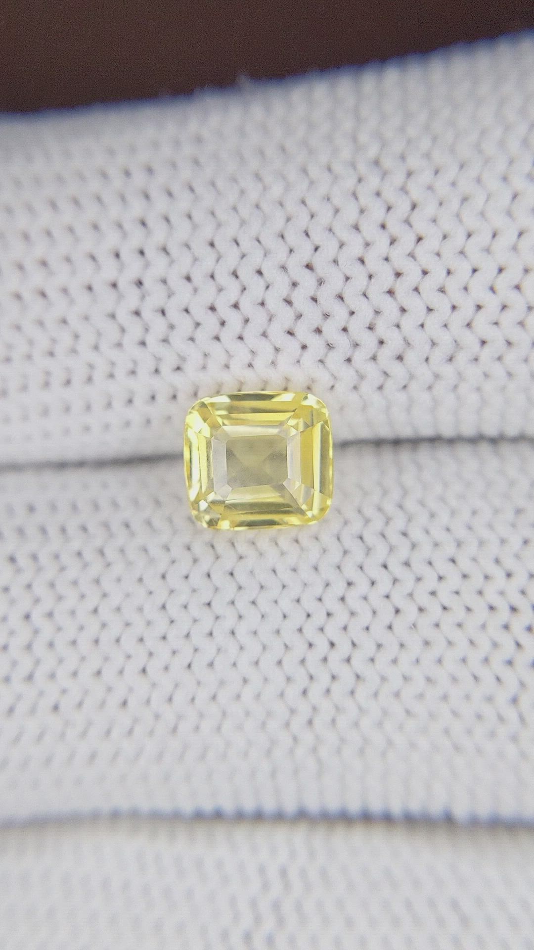 2.04 Ct. Yellow Sapphire from Ceylon (Sri Lanka) Size Video