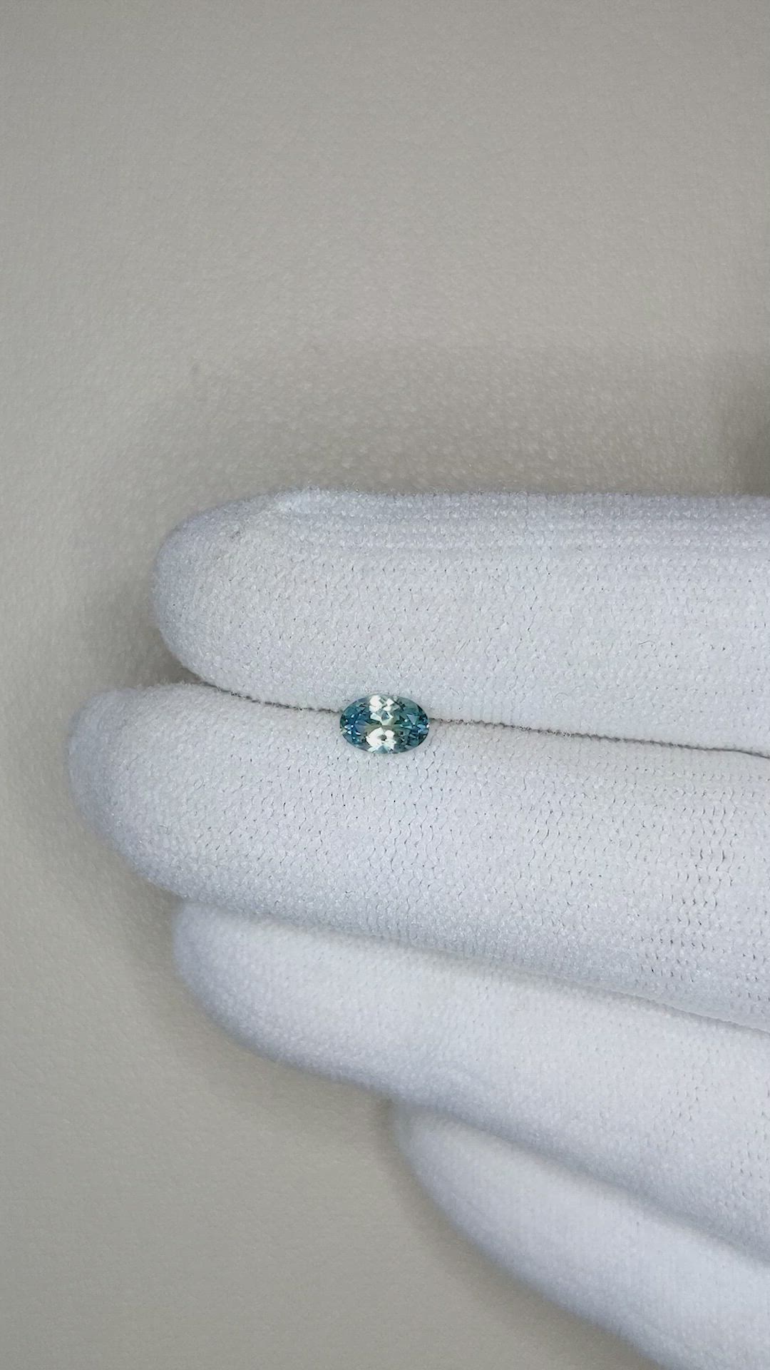 0.43 Ct. Bi Color Sapphire from Montana Size Video