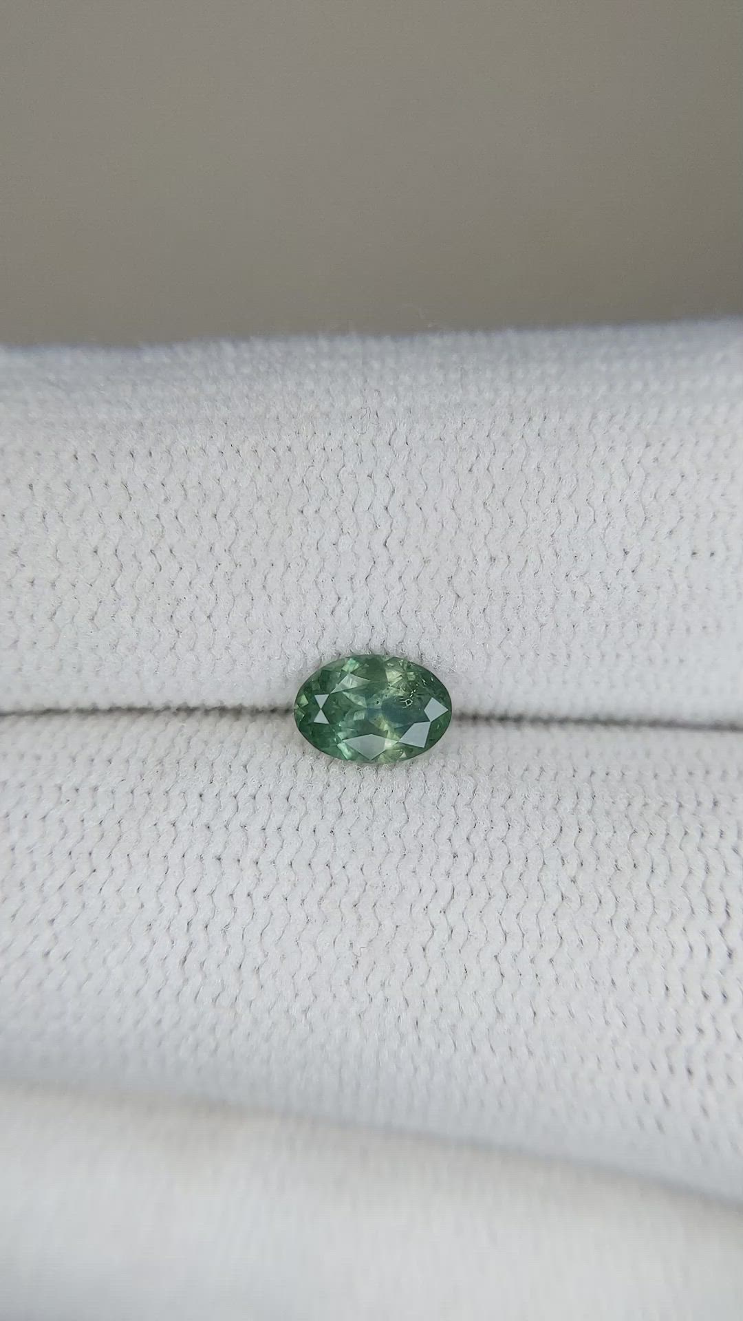 0.44 Ct. Bluish Green Sapphire from Montana Size Video