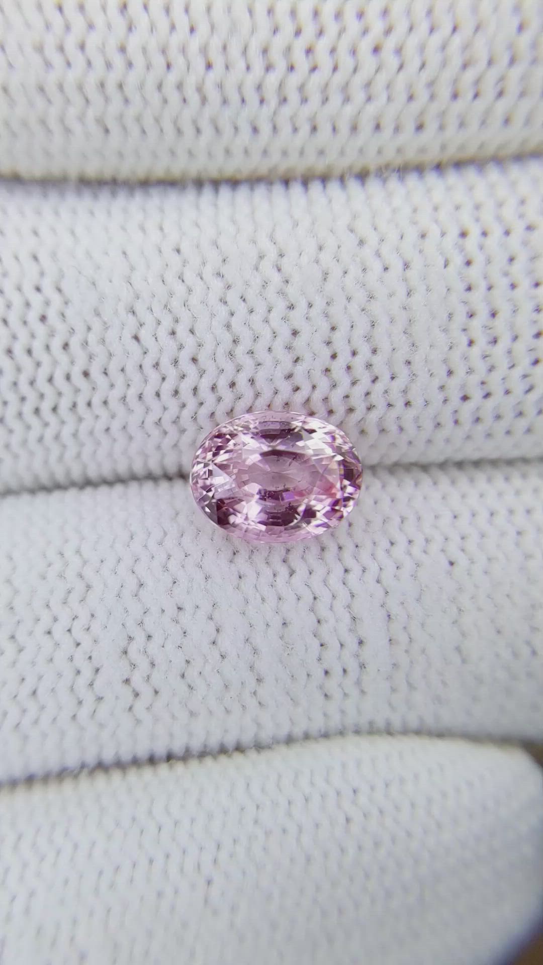 2.56 Ct. Pink Sapphire from Ceylon (Sri Lanka) Size Video