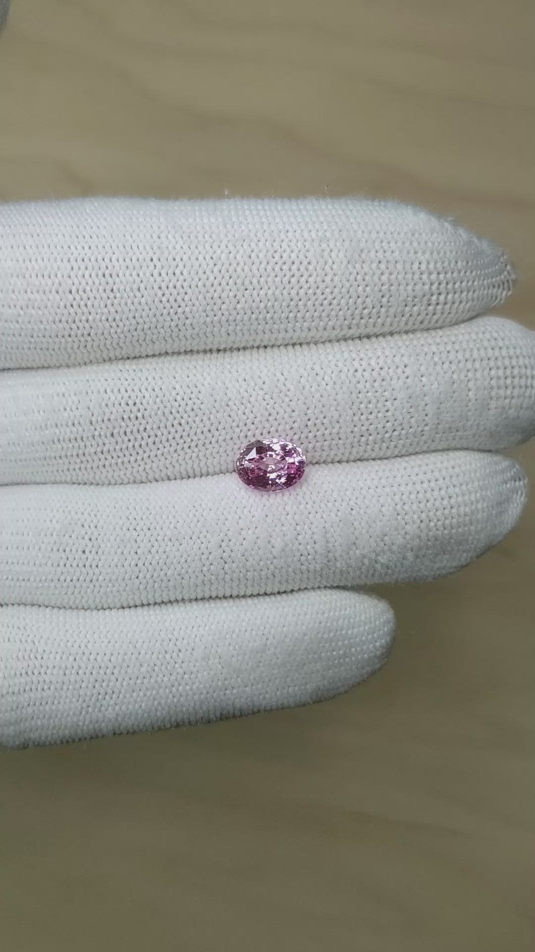 2.56 Ct. Pink Sapphire from Ceylon (Sri Lanka) Size Video