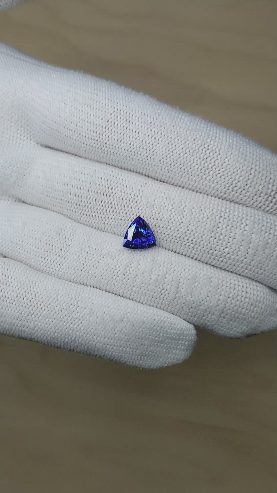 2.30 Ct. Blue Sapphire from Ceylon (Sri Lanka) Size Video