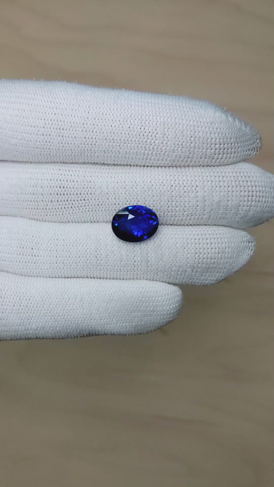 6.08 Ct. Blue Sapphire from Ceylon (Sri Lanka) Size Video