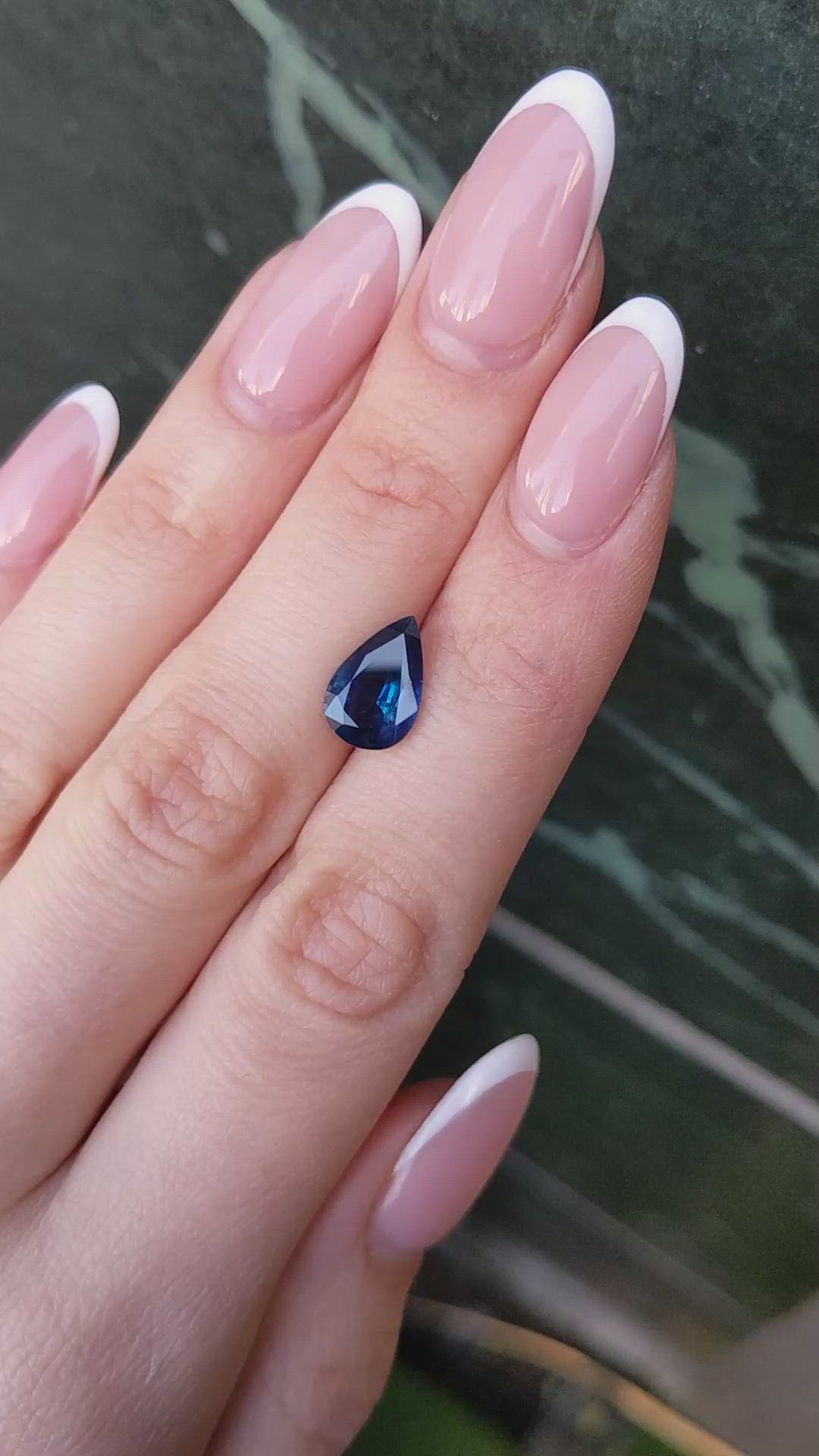 3.22 Ct. Blue Sapphire from Ceylon (Sri Lanka) Size Video