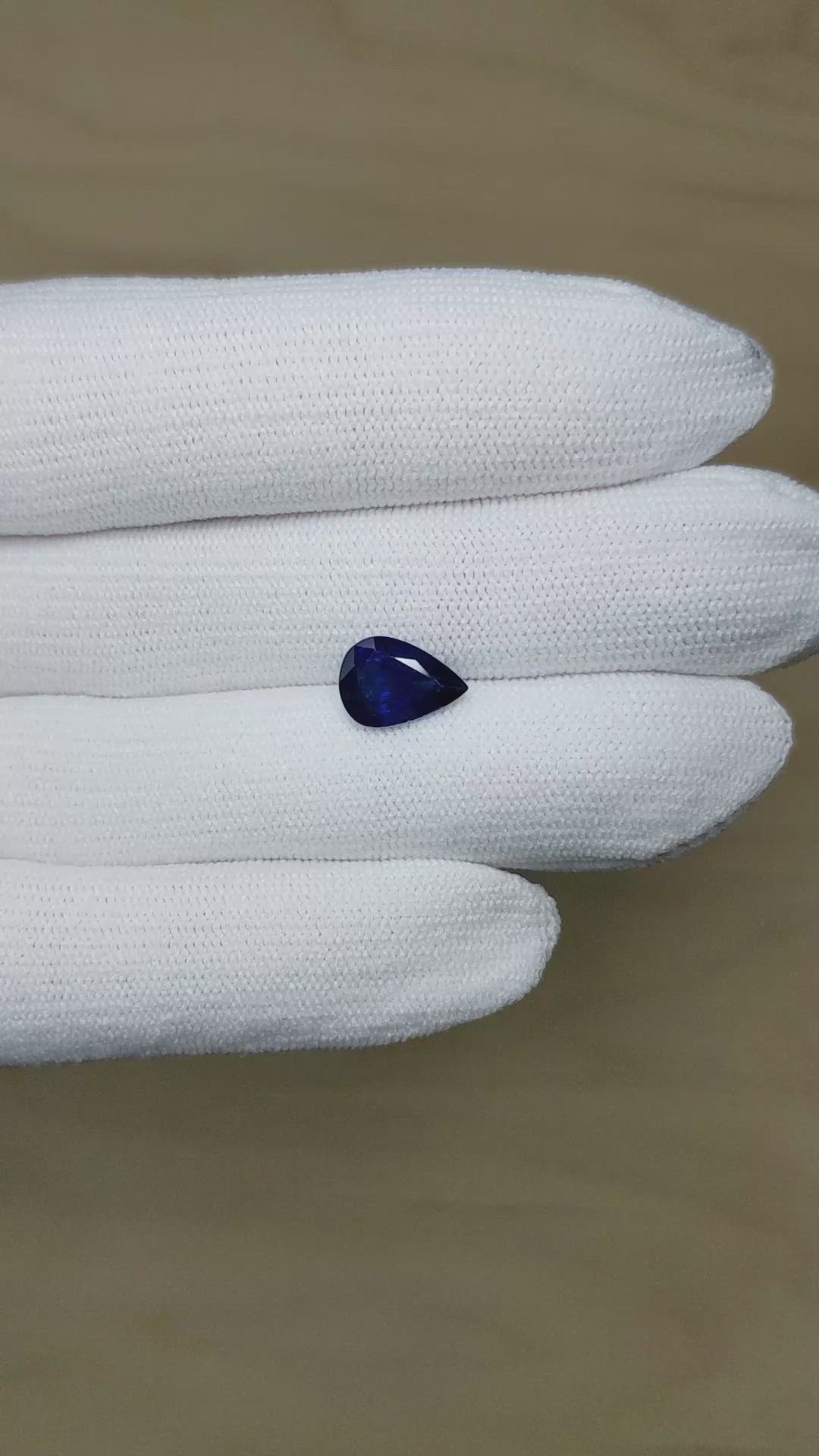 2.66 Ct. Blue Sapphire from Ceylon (Sri Lanka) Size Video
