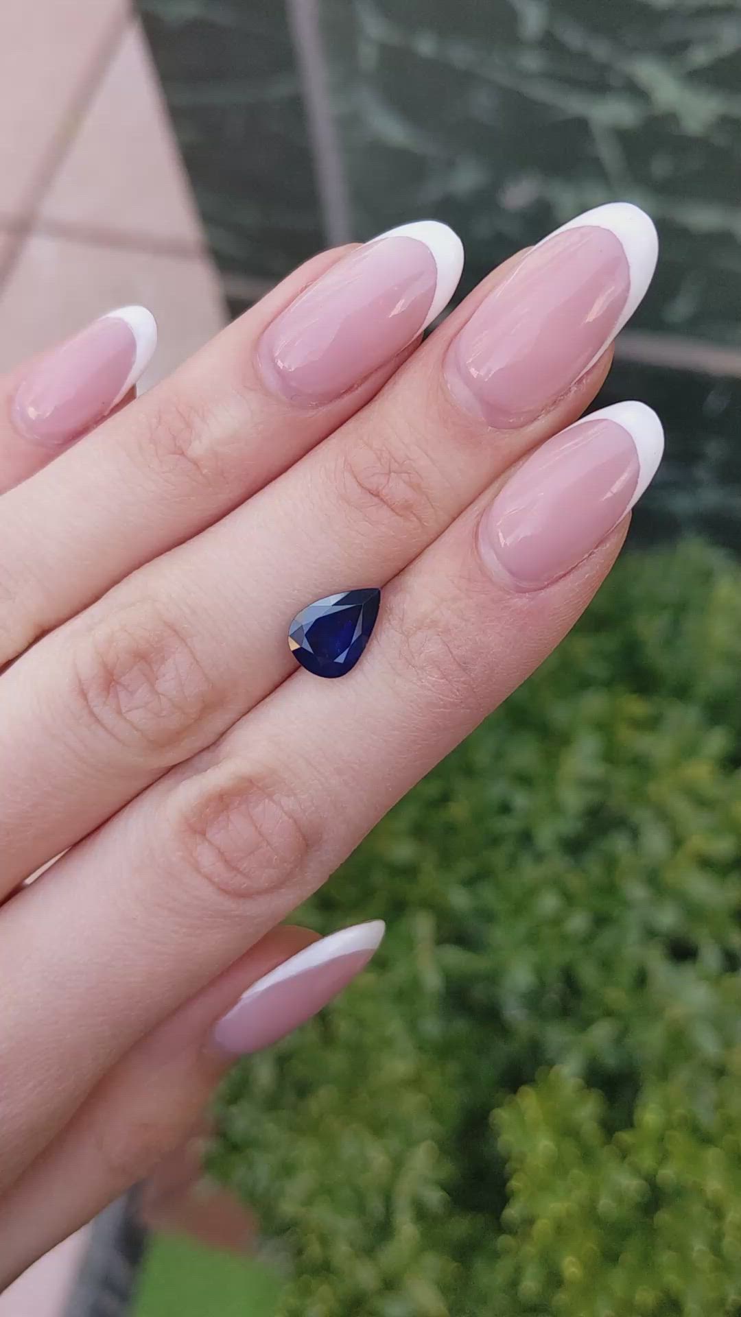 2.66 Ct. Blue Sapphire from Ceylon (Sri Lanka) Size Video