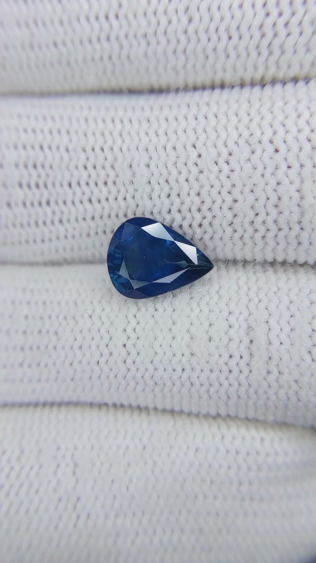 2.43 Ct. Blue Sapphire from Ceylon (Sri Lanka) Size Video