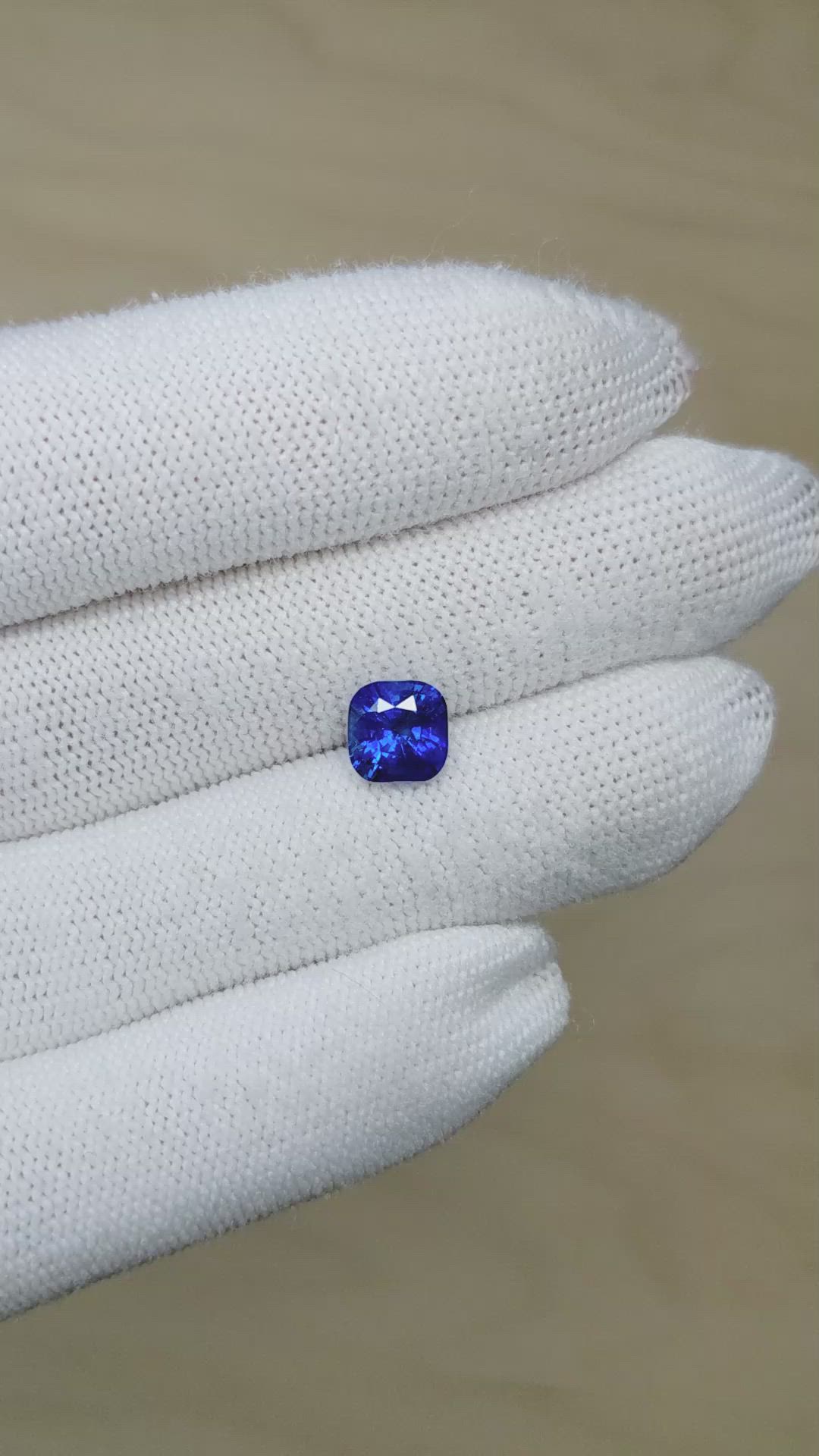 2.34 Ct. Blue Sapphire from Ceylon (Sri Lanka) Size Video
