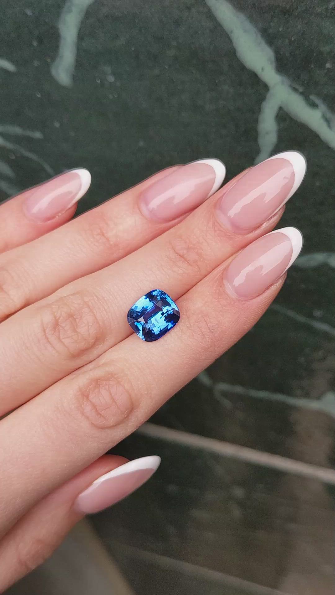 7.01 Ct. Blue Sapphire from Ceylon (Sri Lanka) Size Video