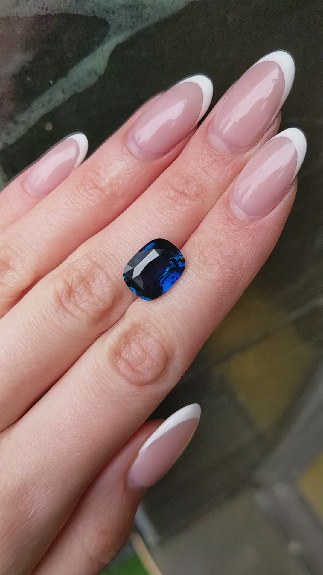 8.04 Ct. Blue Sapphire from Ceylon (Sri Lanka) Size Video